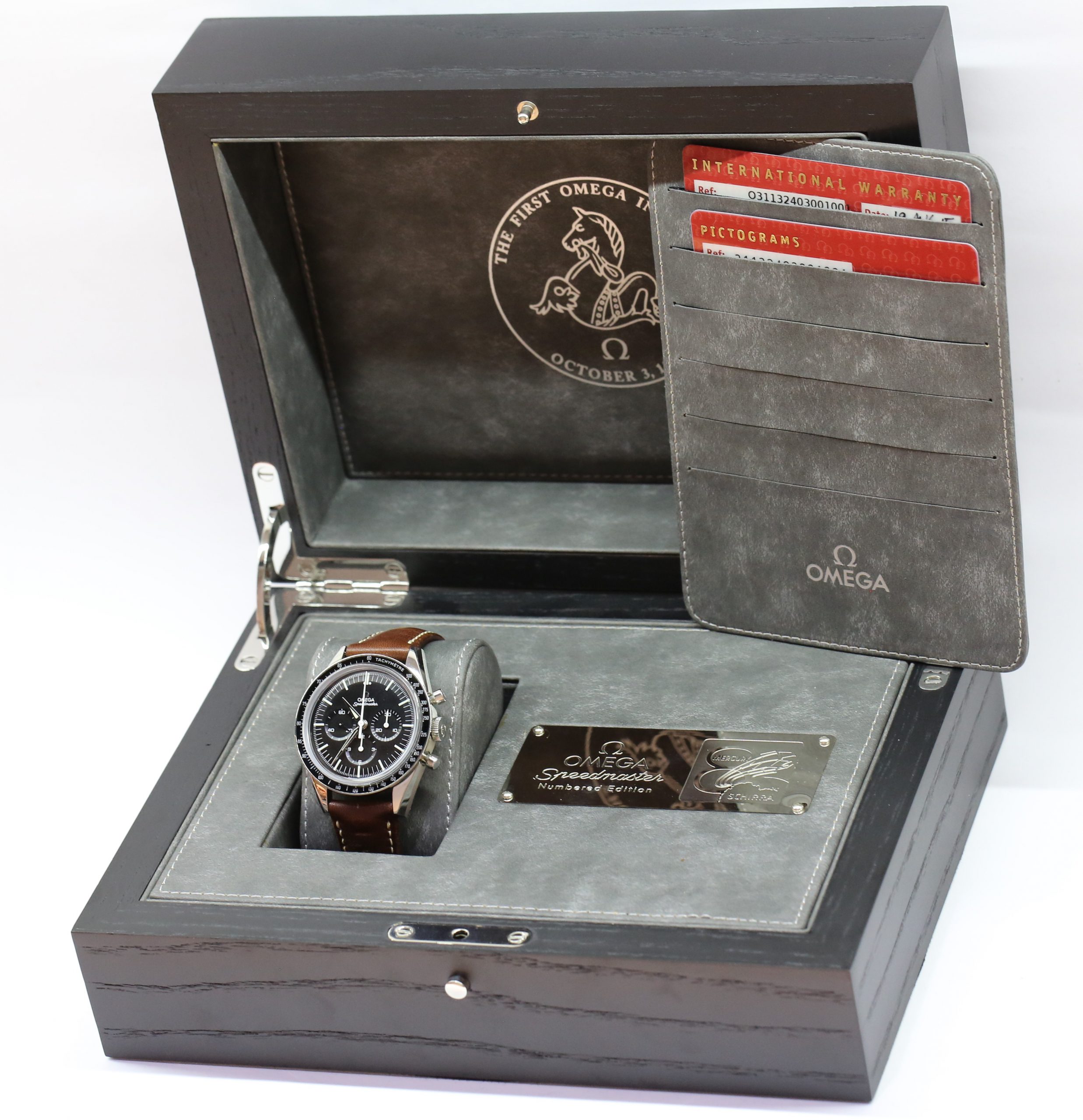 Omega Speedmaster "First Omega In Space", 39.5mm Stainless Steel case on Strap, Black Index dial, Ref: 311.32.40.30.01.001. Complete with Box & Papers. Circa: 2015 - Image 6