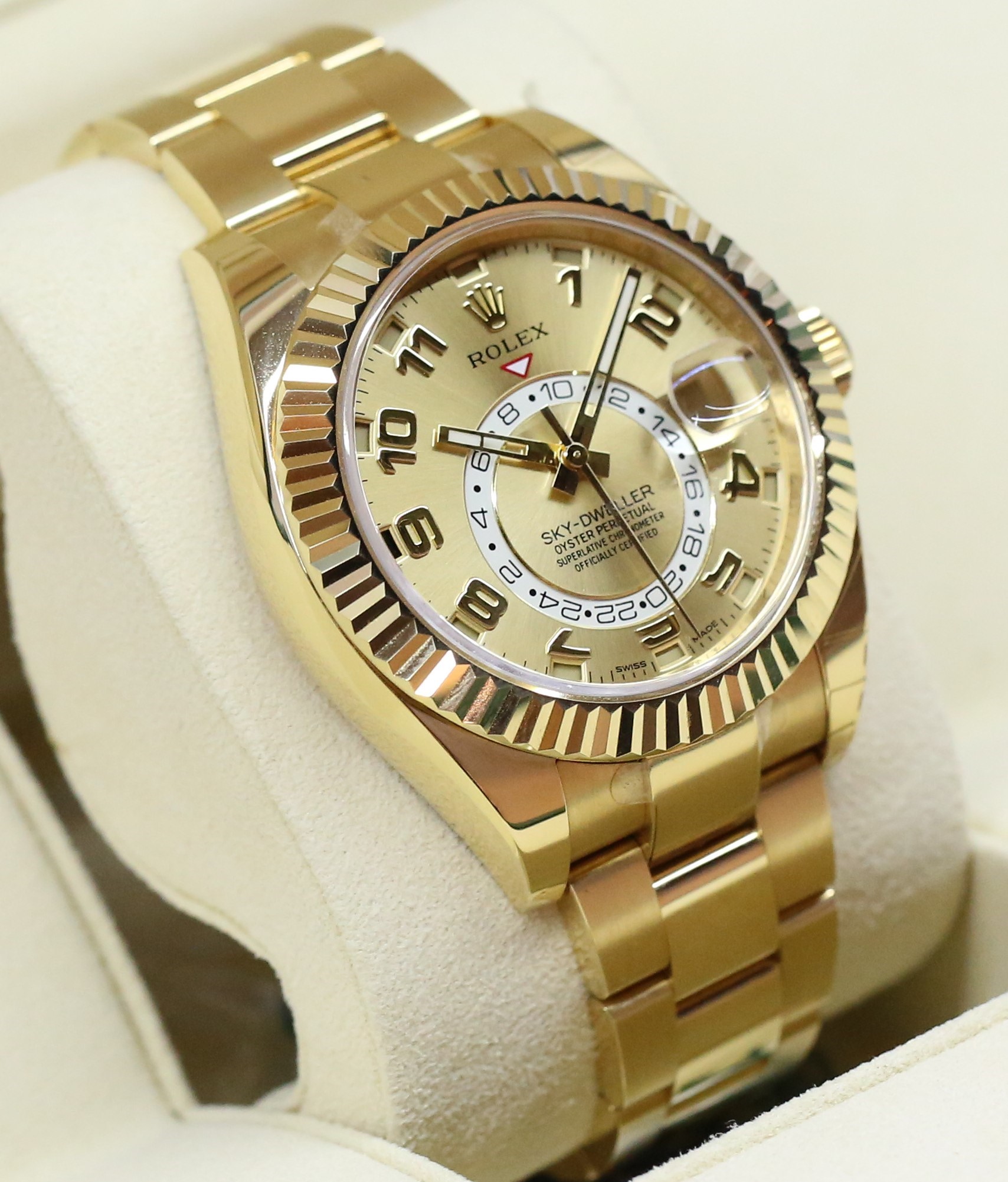 Rolex Skydweller in 18ct Yellow Gold on 18ct Yellow Gold Rolex Oyster Bracelet, Champagne Arab Dial, Ref: 326938, Complete with Box, Papers & Balance of Rolex Factory Warranty, Circa 2018 - Image 3