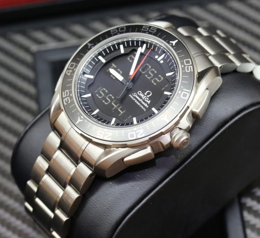 Omega Speedmaster Skywalker X-33, in 