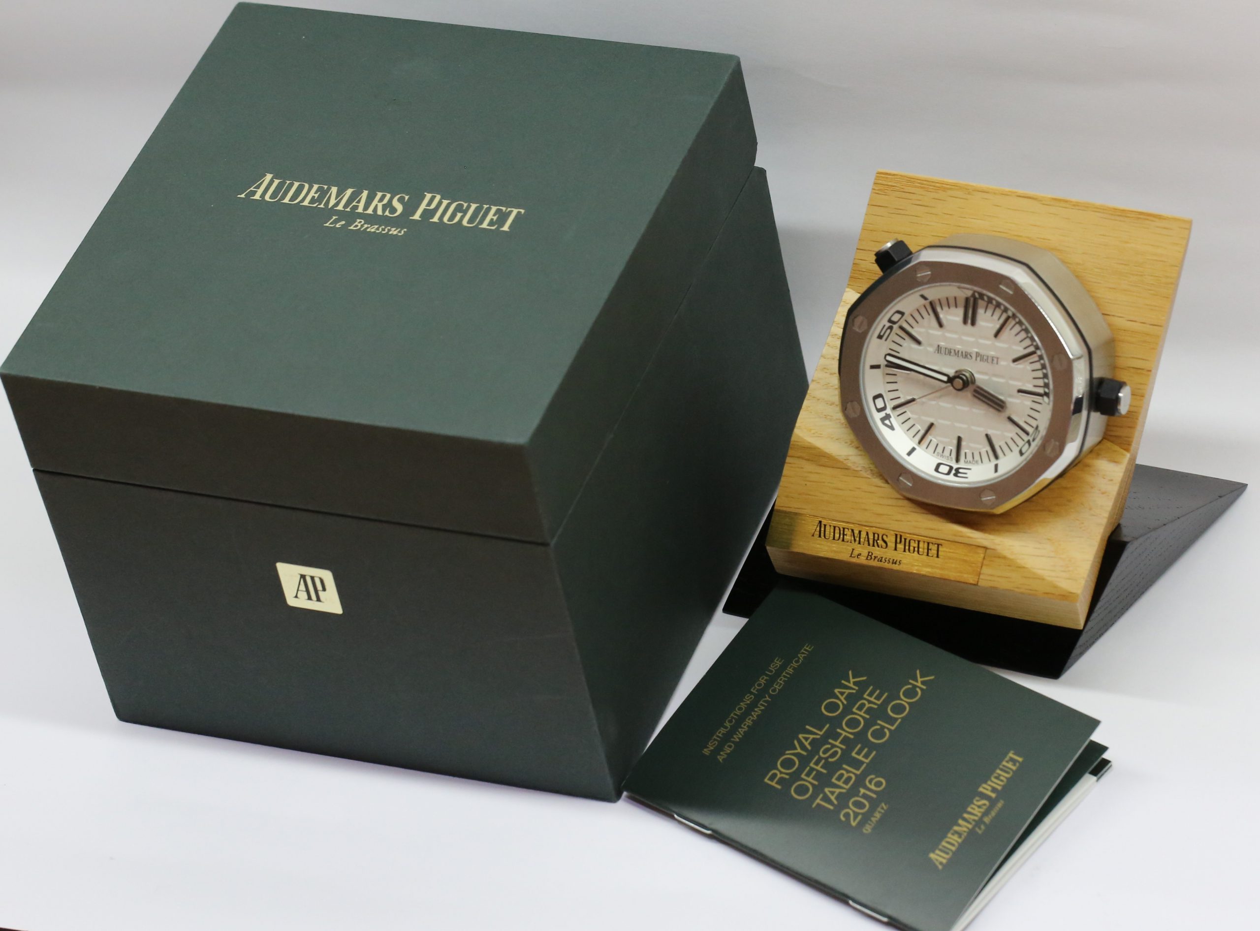 Audemars Piguet Royal Oak Offshore Desk Clock, Stainless Steel, White Tapisserie Dial on wooden stand, Quartz movement, Ref: MG.CD.AC.AP0100.011.16, Circa: 2016, with Box & Papers - Image 6