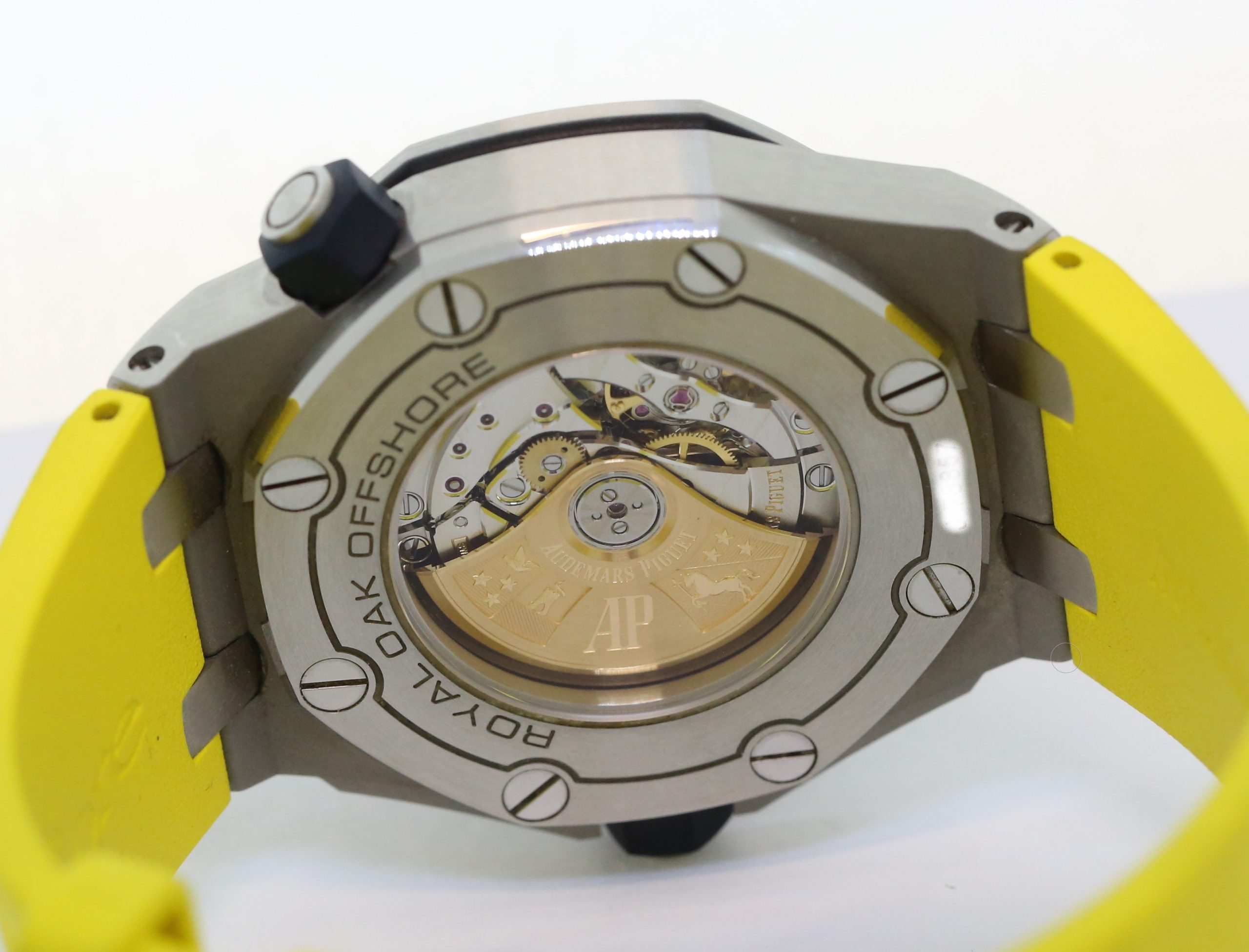 Audemars Piguet Royal Oak Offshore Diver, Stainless Steel on Yellow Rubber Strap, With Additional Navy Blue Audemars Piguet Rubber Strap, Blue Tapisserie Index Dial, Ref: 15710ST, Ca: 2018, Complete with Box & Papers - Image 5