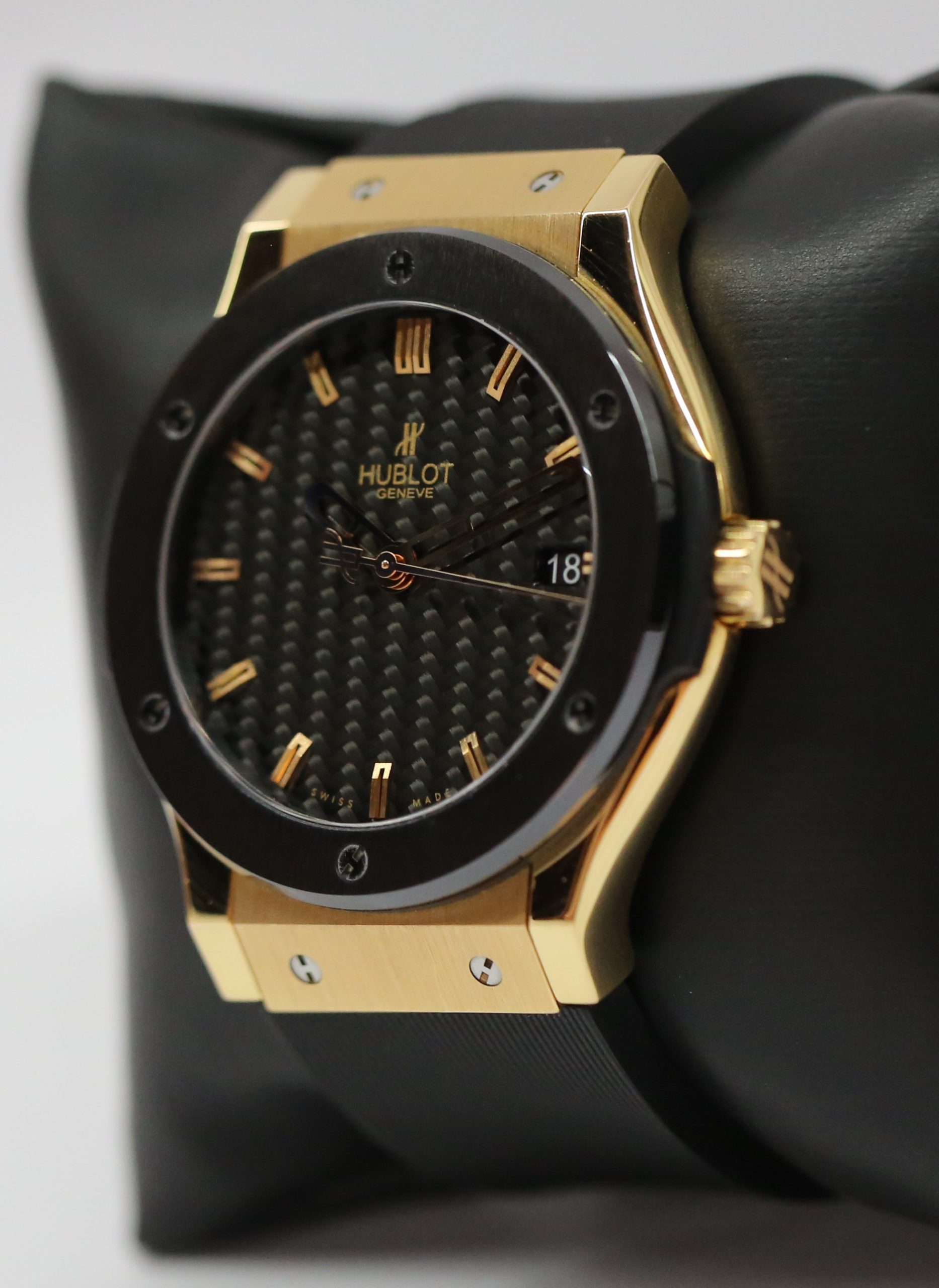 Hublot Classic Fusion 18ct 0.750 rose gold 45mm case, ceramic bezel, Ref 511.PM.1680.RX full set box and papers. - Image 2