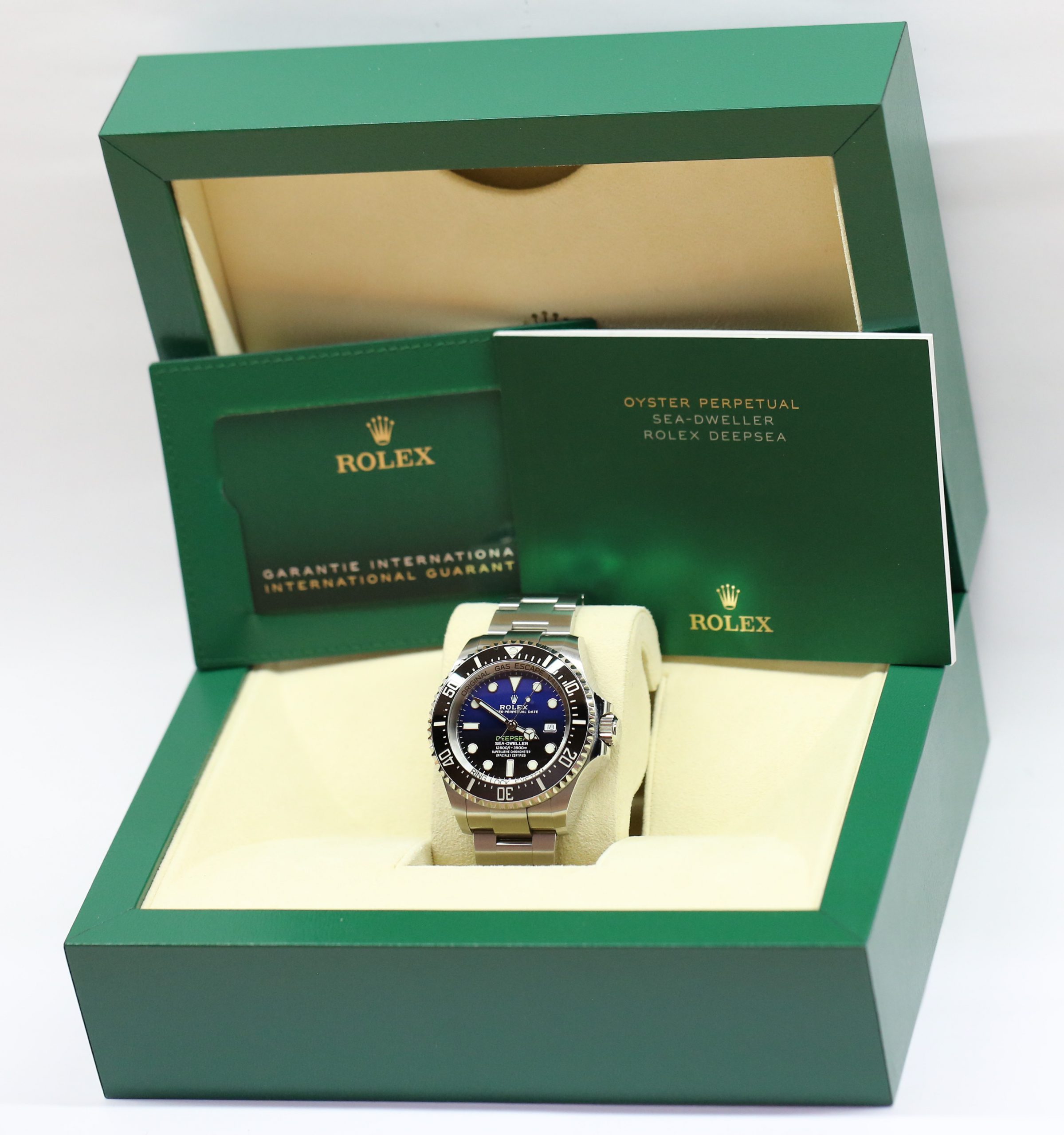 Rolex Deepsea Sea-Dweller "James Cameron", Stainless Steel on Rolex Oystersteel Bracelet, Ref: 126660, Circa: 2021, Complete with Box & Papers - Image 8