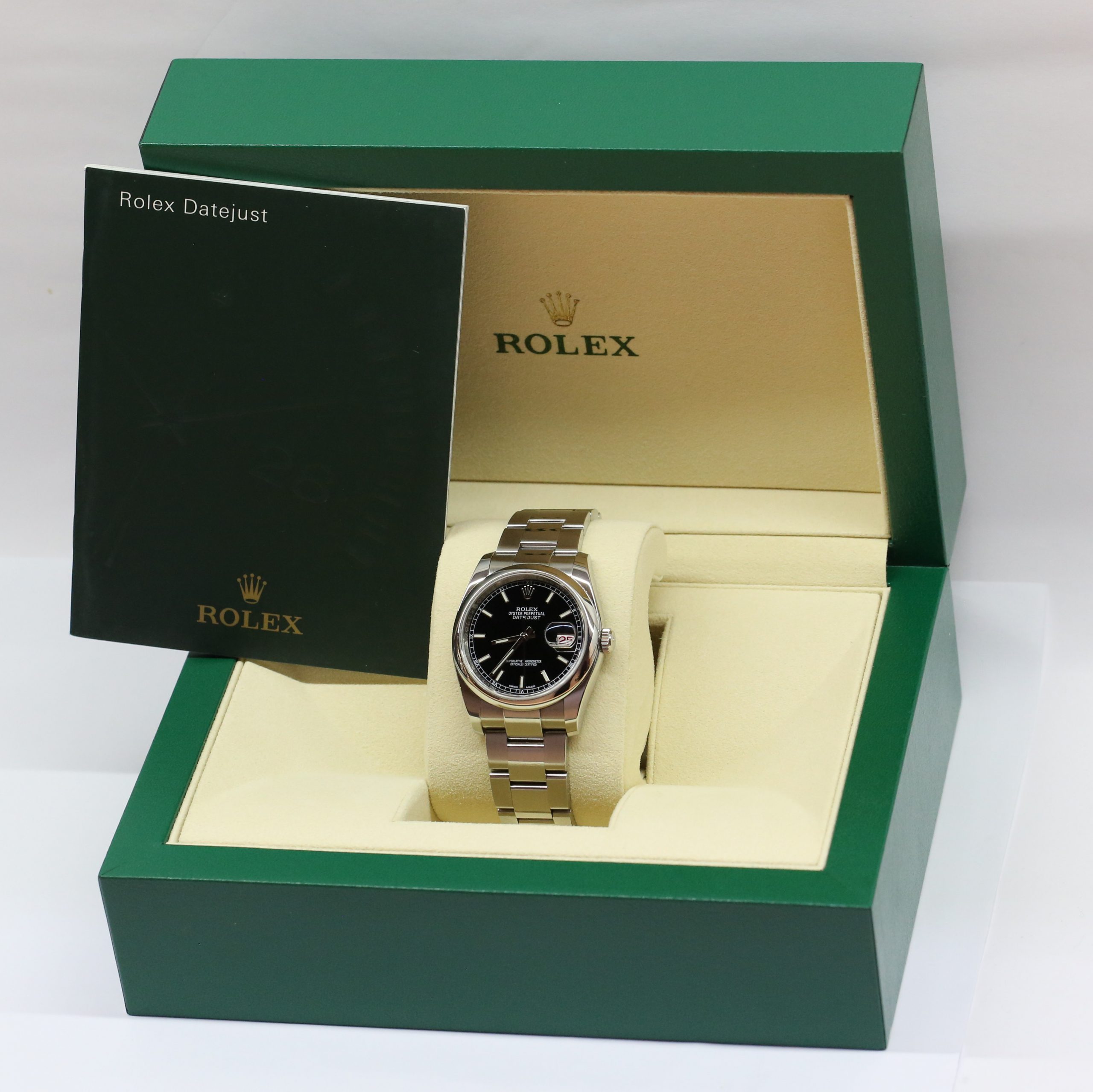 Rolex Datejust 36mm in stainless steel, Dome bezel the classic Black index dial on a Rolex Oystersteel bracelet Ref: 116200 - Image 6