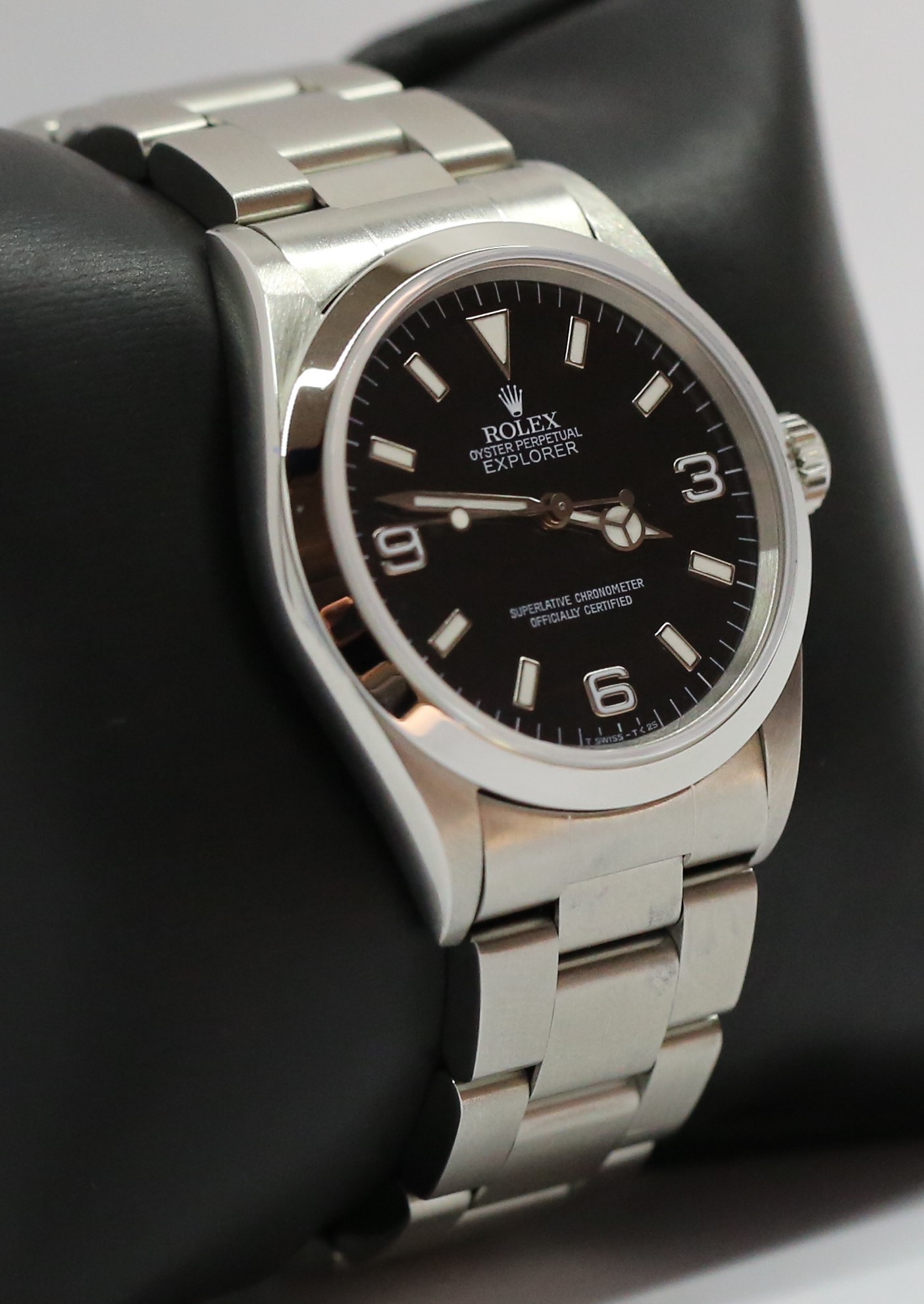 Rolex Oyster Perpetual Explorer 1 in stainless steel, Black Tritium 3, 6, 9 Dail "T Swiss T <25 on a Rolex Oyster Bracelet Ca. 1996 - Image 3