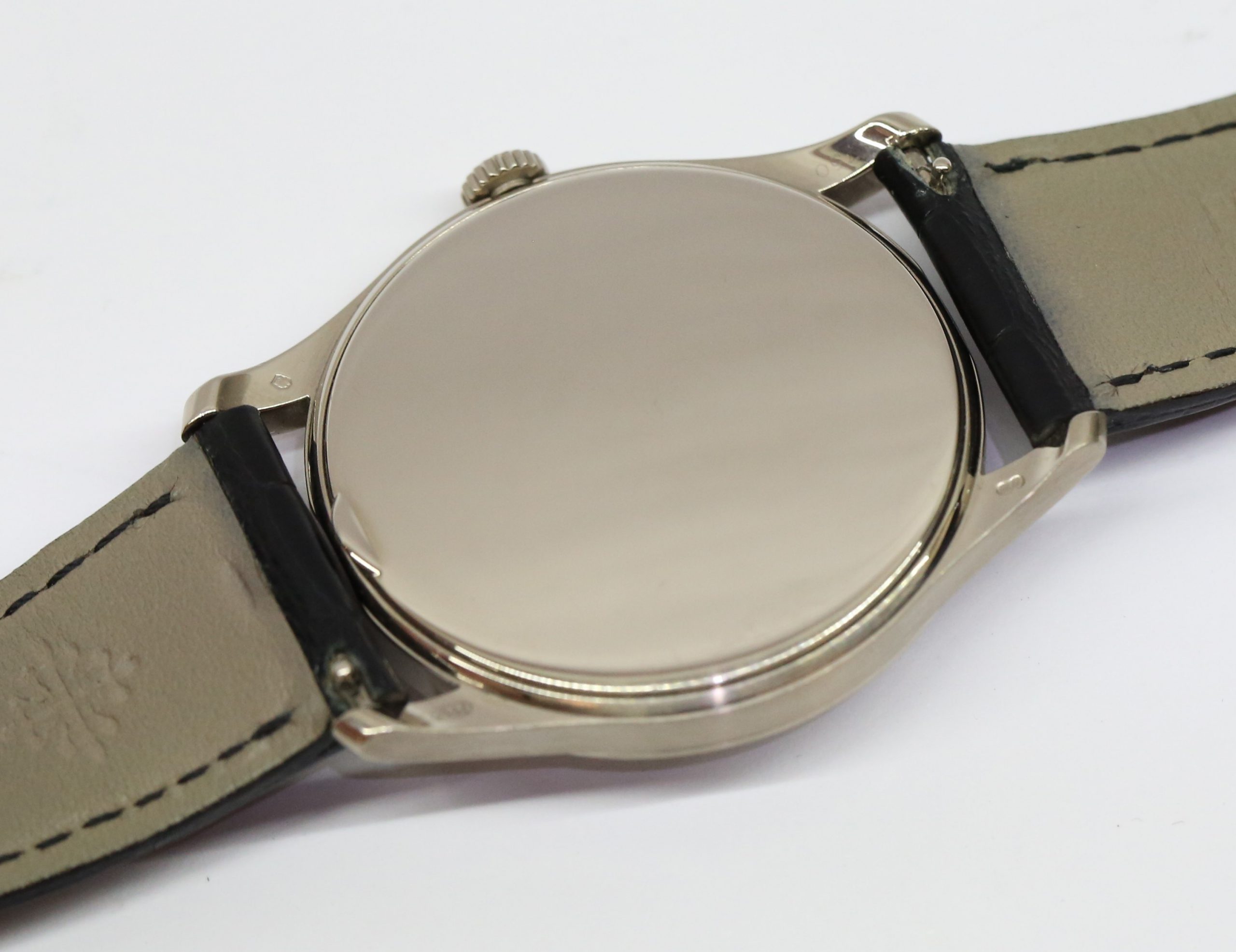 Patek Philippe Calatrava 18ct White Gold, Ref: 5196G-001, Circa: 2015, Complete with Box & Papers - Image 4