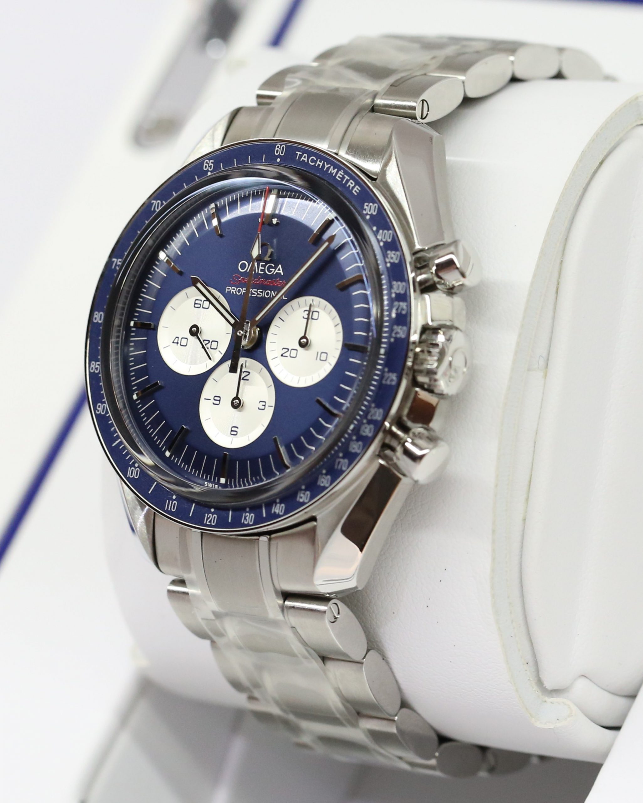 Omega Speedmaster Professional Moonwatch Tokyo 2020 Olympics Edition, Blue Dial with White Sub dials, Ref: 52230423003001, Circa: 2020, Complete with Box & Papers, Never worn LNIB - Image 2