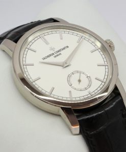 Vacheron Constantine Traditionnelle manual-winding 18ct White Gold silver index dial on alligator black band a white gold Ardillon buckle. Ref: 82172/000G-9383, Circa: Sept 2020,  Box & Papers