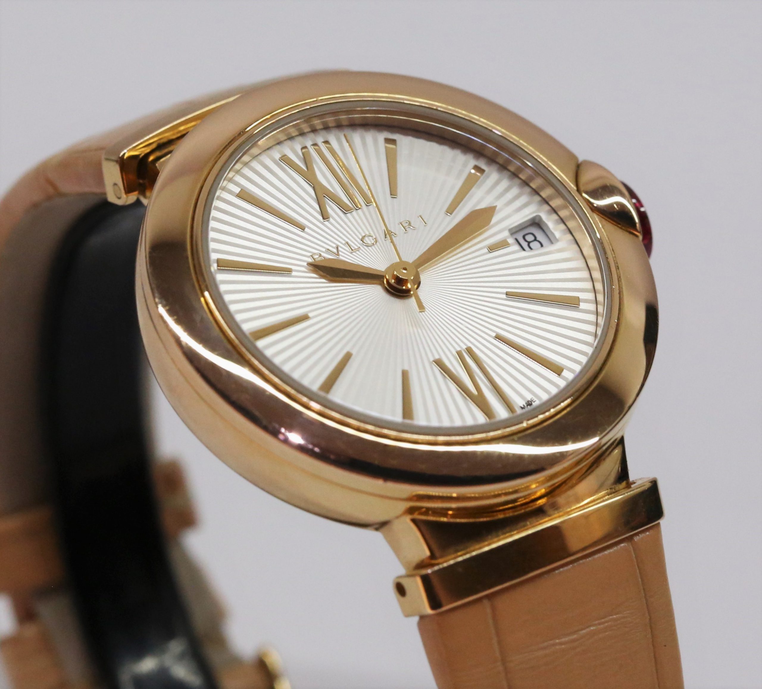 Bvlgari Lvcea in 18ct Rose Gold on Strap, Reference LUP 33G, with Box
