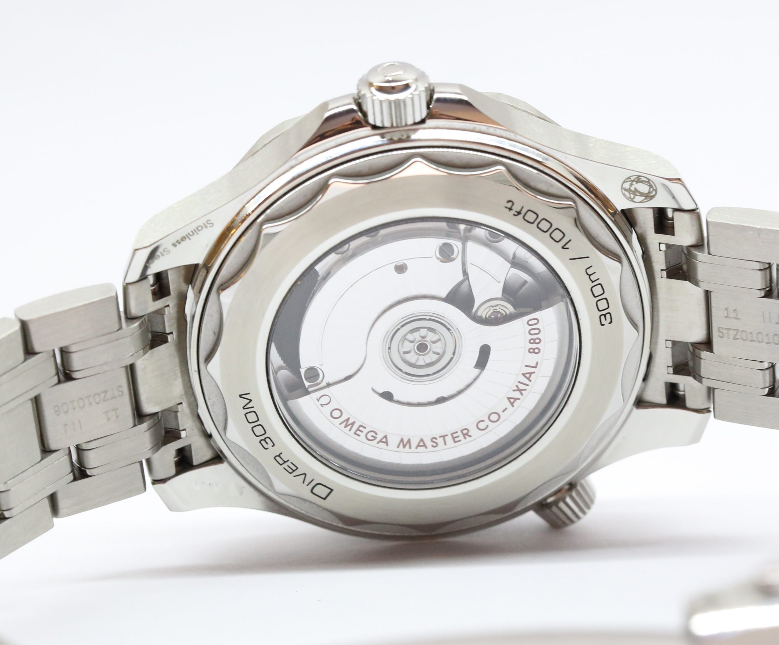 Omega Seamaster Professional 300m Stainless Steel on Bracelet, Reference: 210.30.42.20.01.001, Circa: 2021, Complete with Box & Papers - Image 4