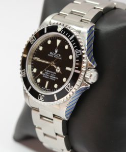 Alternative view of Rolex Submariner Non-Date "4 Line" in stainless steel on Oystersteel bracelet, Engraved Rehaut, Ca: 2010, Ref: 14060M, Just returned from Rolex Service Centre.