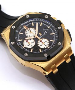 Audemars Piguet Royal Oak Offshore in 18ct Rose Gold on Rubber Strap Ref. 26400RO Circa: 2014 Complete with Box and Papers
