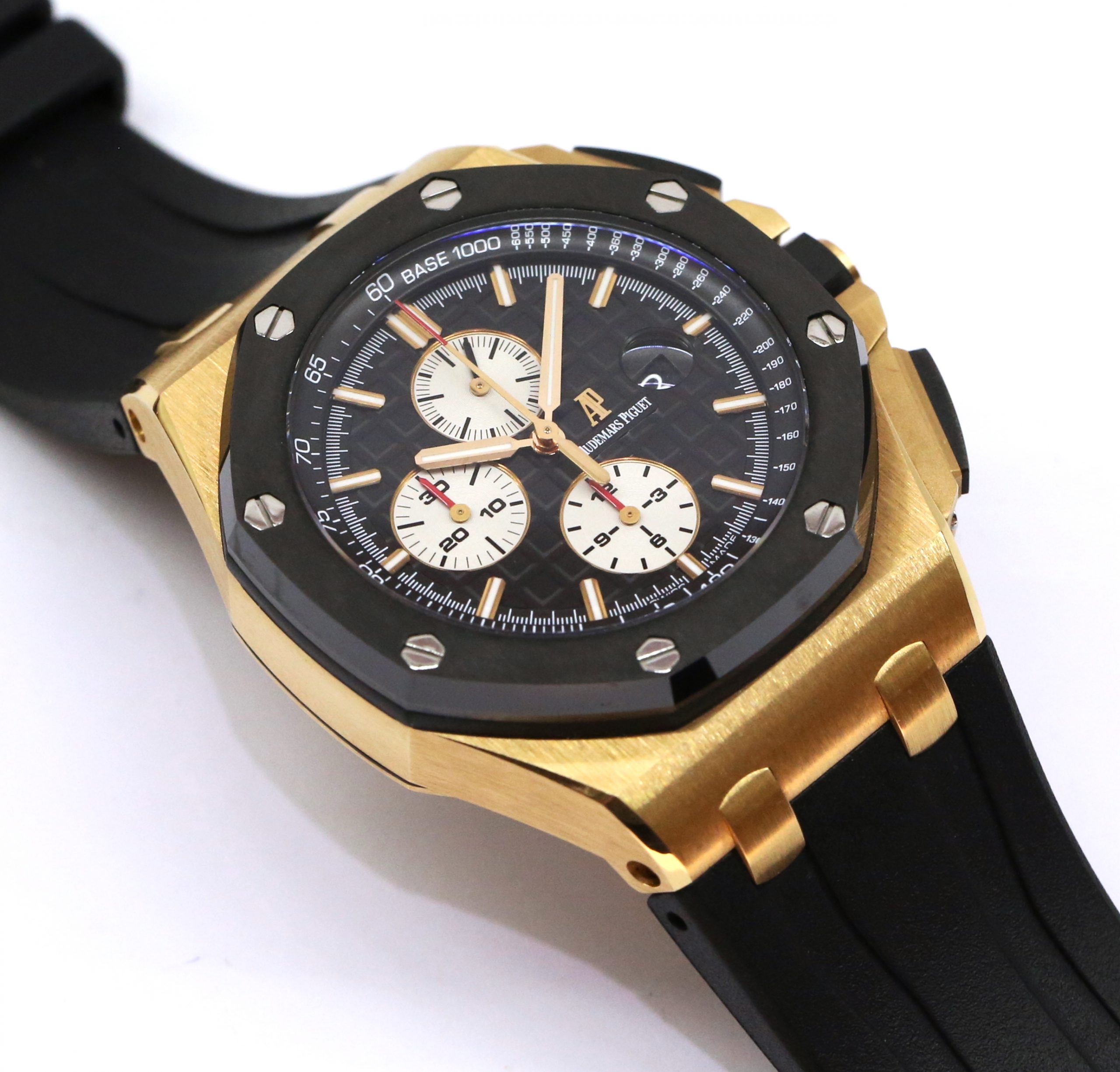 Audemars Piguet Royal Oak Offshore in 18ct Rose Gold on Rubber Strap Ref. 26400RO Circa: 2014 Complete with Box and Papers