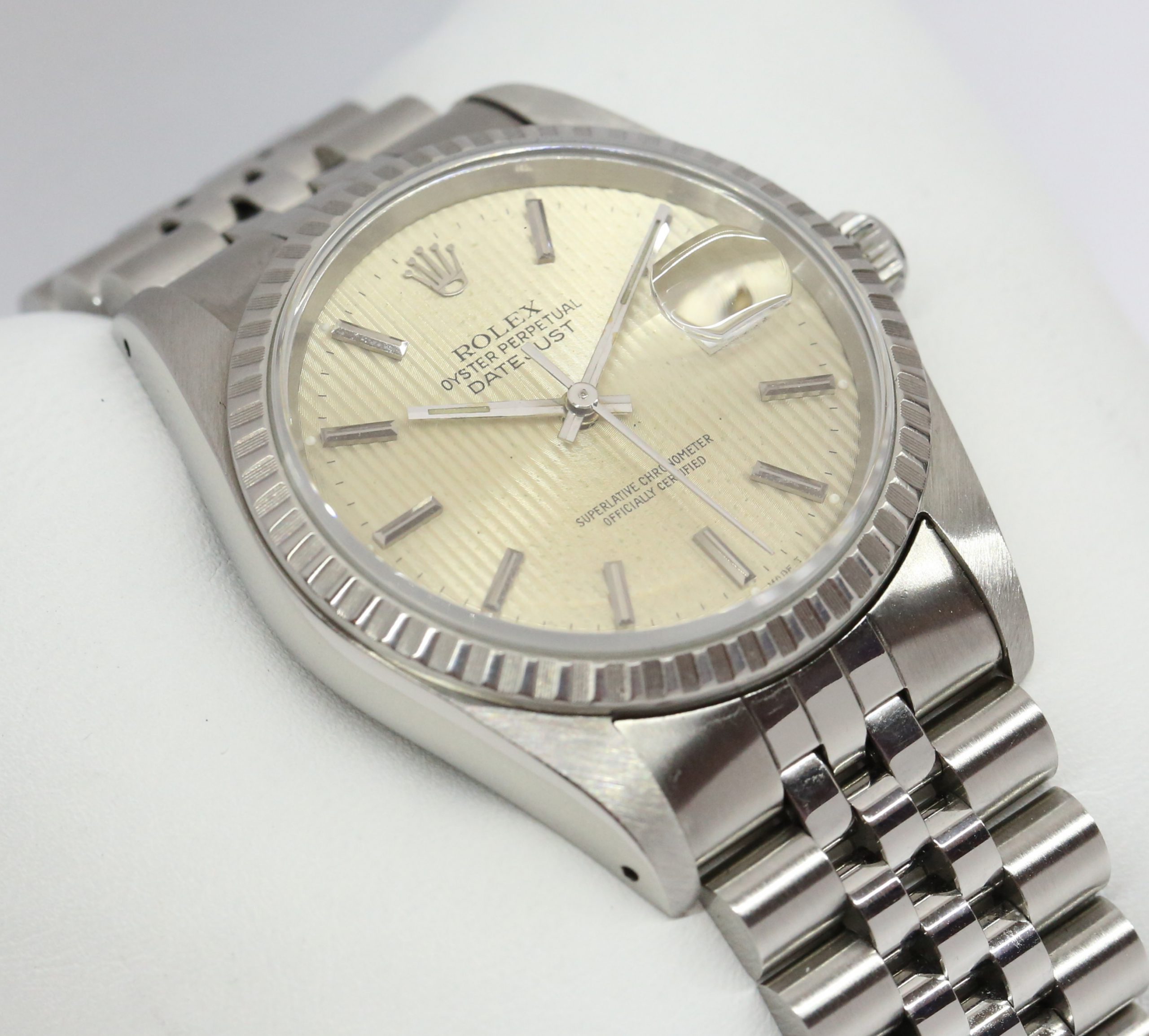 Rolex Datejust 36 in Stainless Steel, Engine Turned S/Steel Bezel, Dark Silver Dial on a Rolex Jubilee Bracelet. Ref: 16220, L Series Circa: 1989
