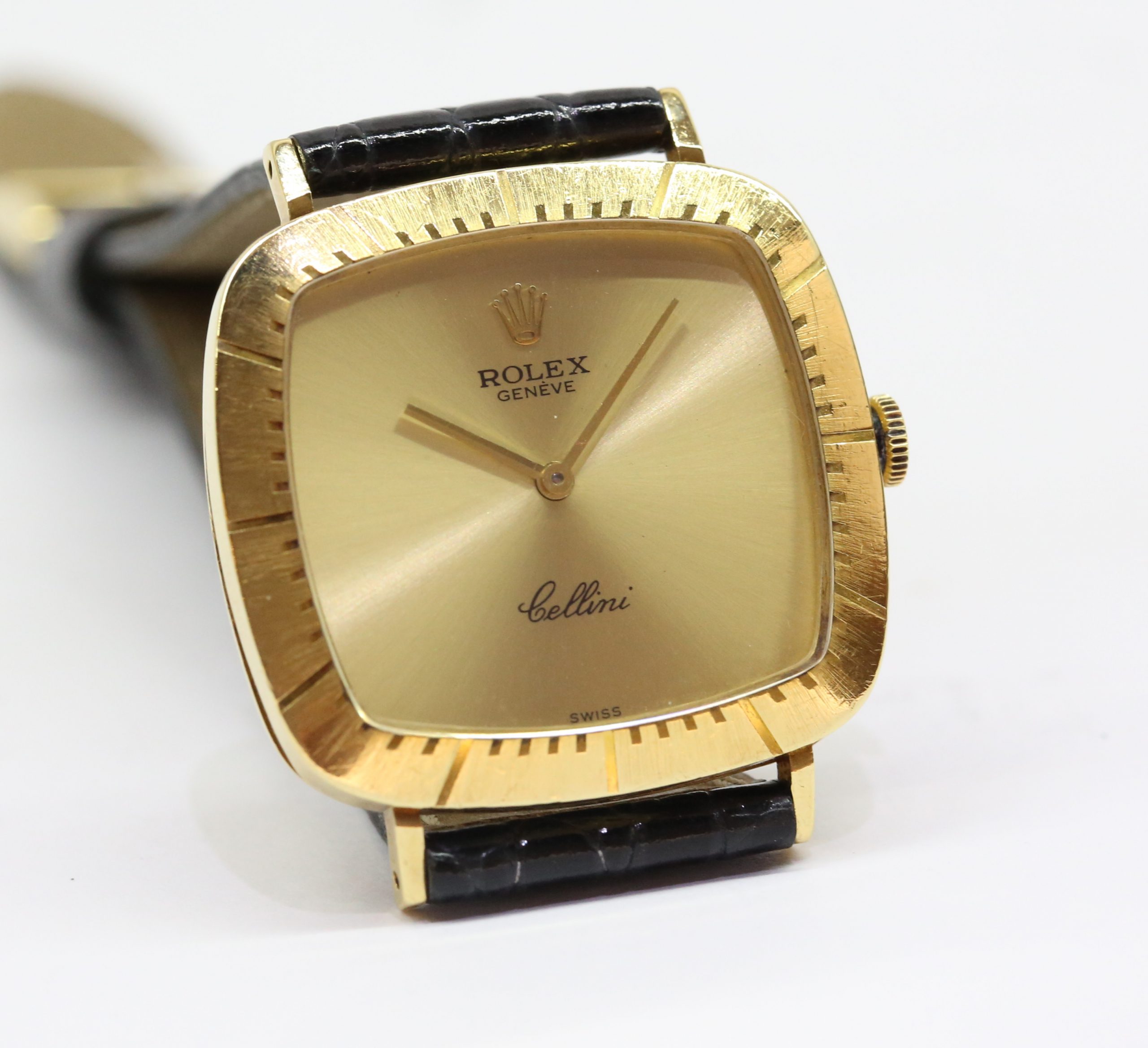 Rolex Cellini 18ct Yellow Gold Square Shape on Strap, Ref 4084, Circa: 1977, Manual Winding, Champagne Dial - Image 3