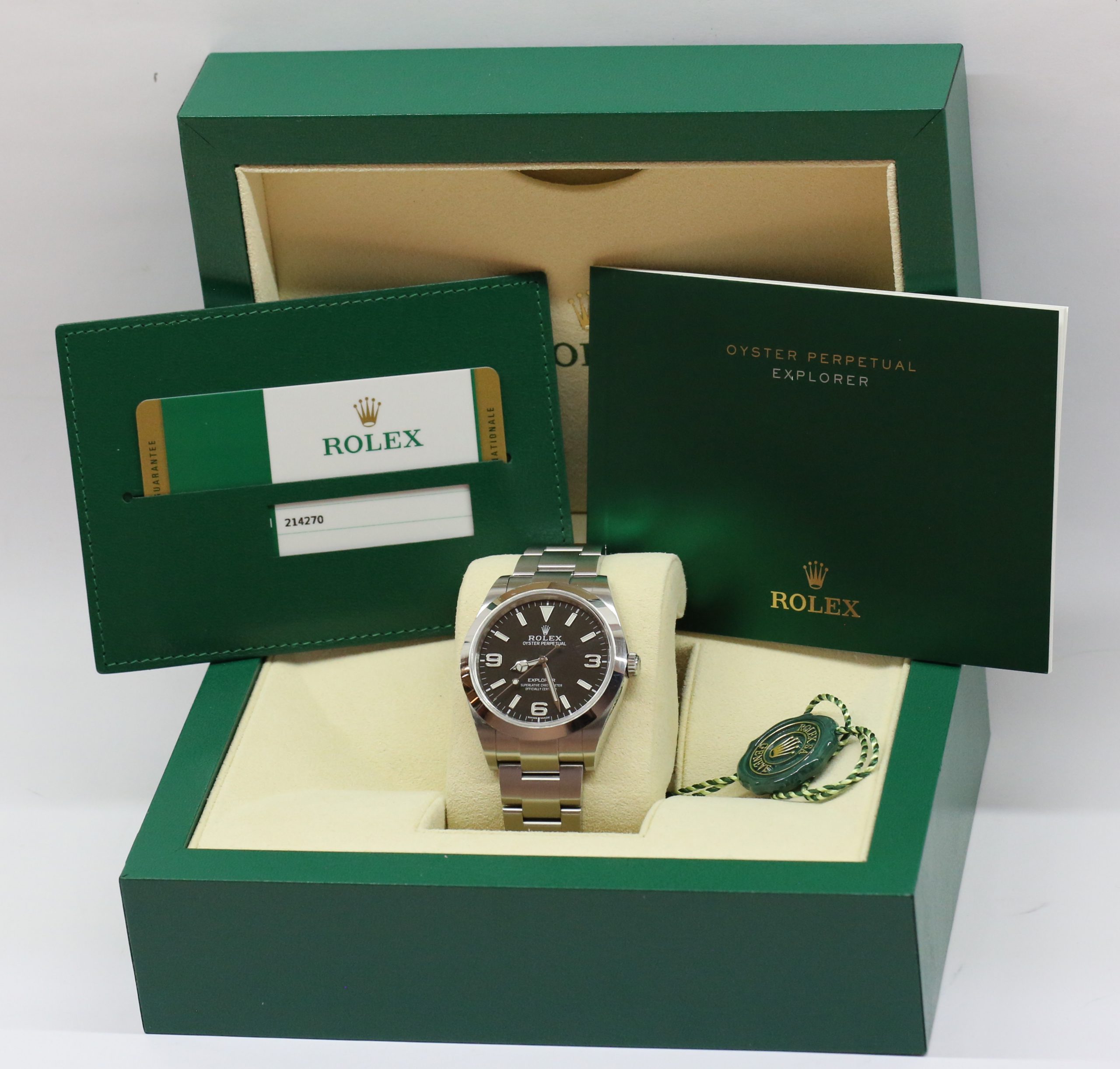 Rolex Explorer I in Stainless steel, 39mm, Black 3,6,9 dial on a Rolex Oystersteel bracelet, Ref: 214270 with box and papers Ca. 2019 - Image 7