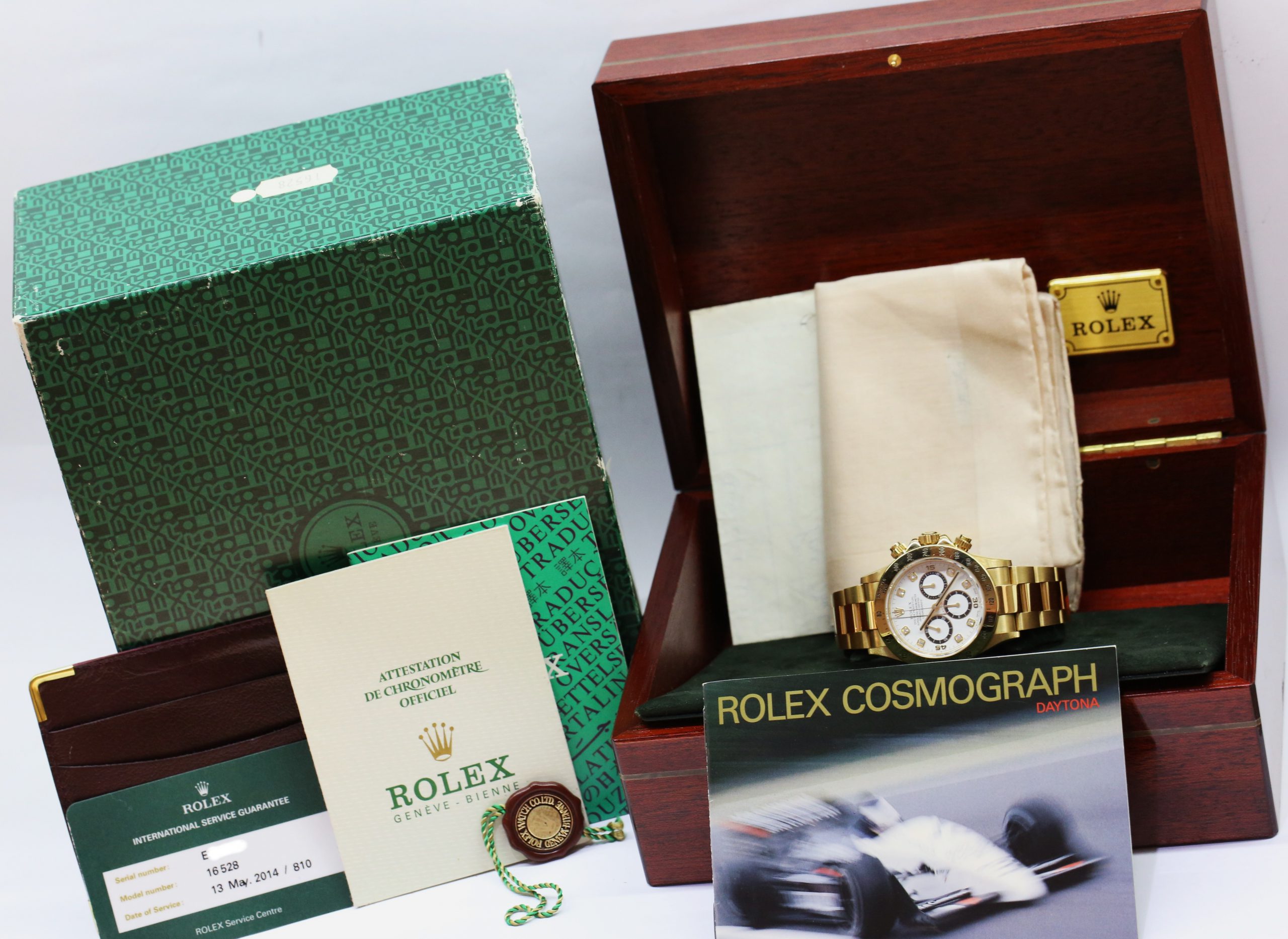 Rolex Daytona Zenith Movement, 18ct Yellow Gold on a Rolex 18ct Yellow Gold Oyster Bracelet, Factory White Diamond Dial, Ref: 16528, Circa: 1990, with Box, Books & Papers & including a Rolex Service Card. " Unpolished" - Image 7