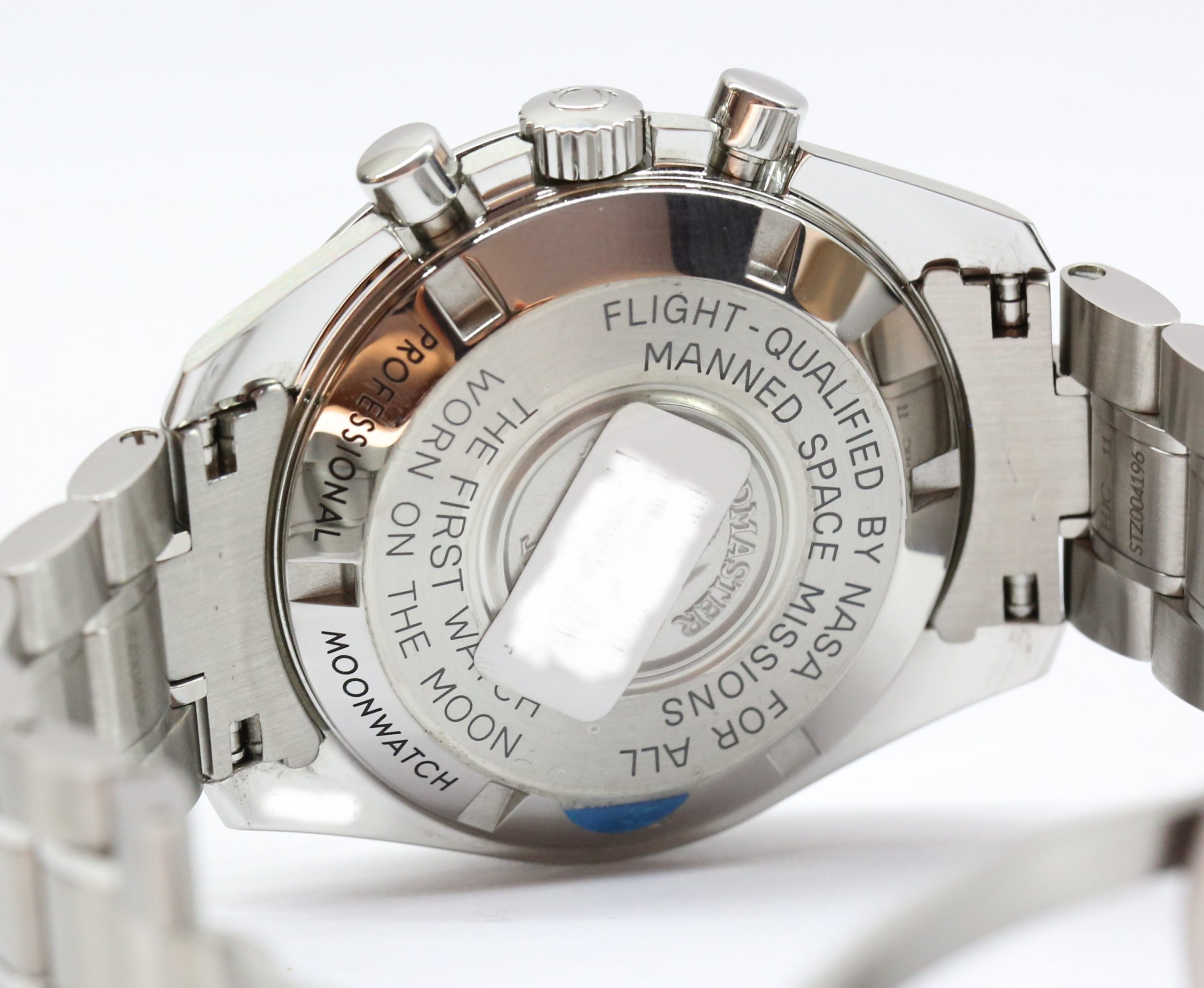 Omega Speedmaster Professional 42mm in stainless steel, Black index dial on a Omega stainless steel bracelet. Ref. 31130423001005, Complete with all Boxes and Omega Warranty cards, Circa: 2019 - Image 5
