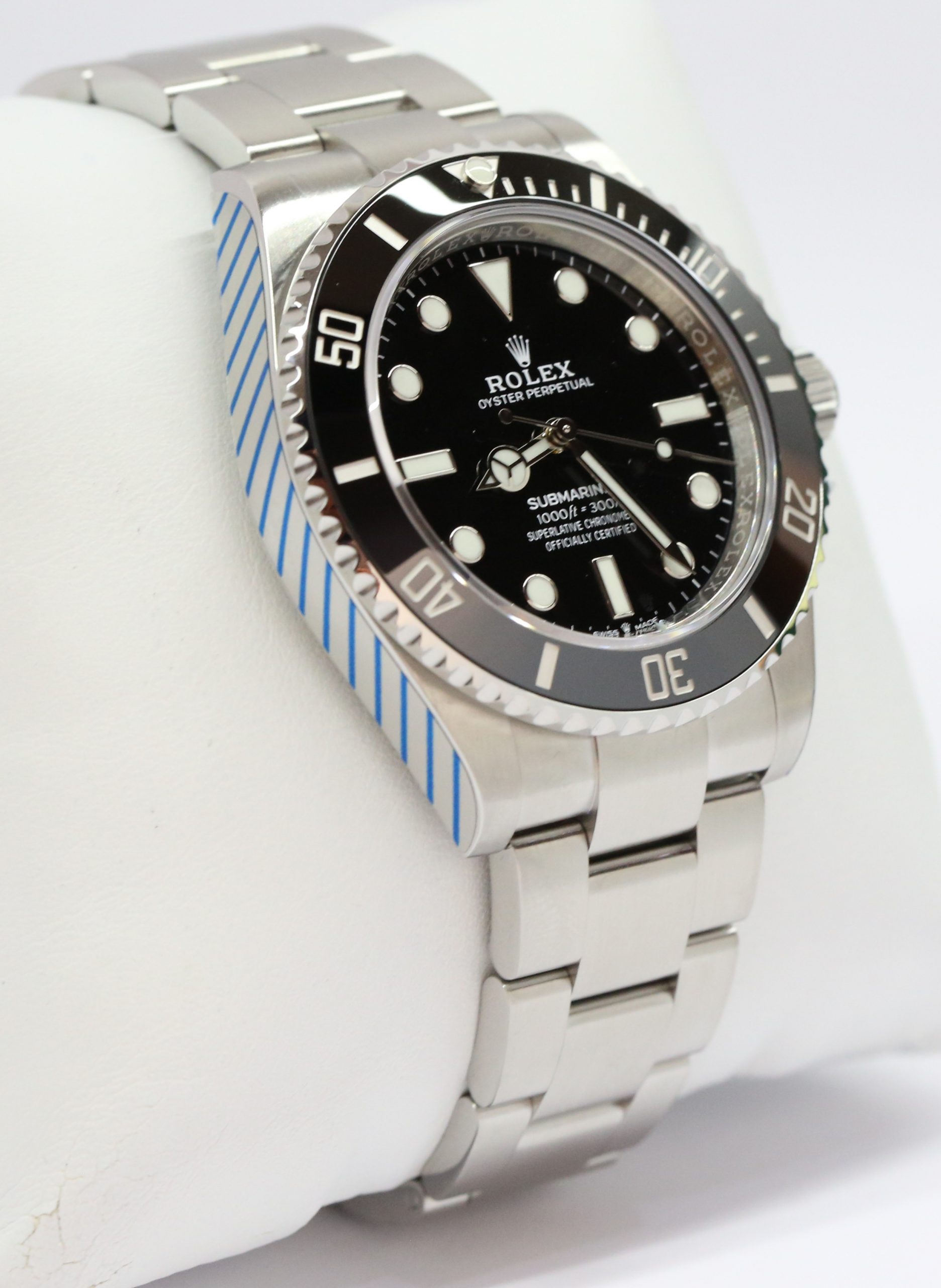 Rolex Submariner Non-Date 41mm, in Rolex OysterSteel on Rolex Oyster Bracelet, Reference: 124060, Circa: 2020, Complete with Box, Papers & Balance of Rolex Factory Warranty - Image 4