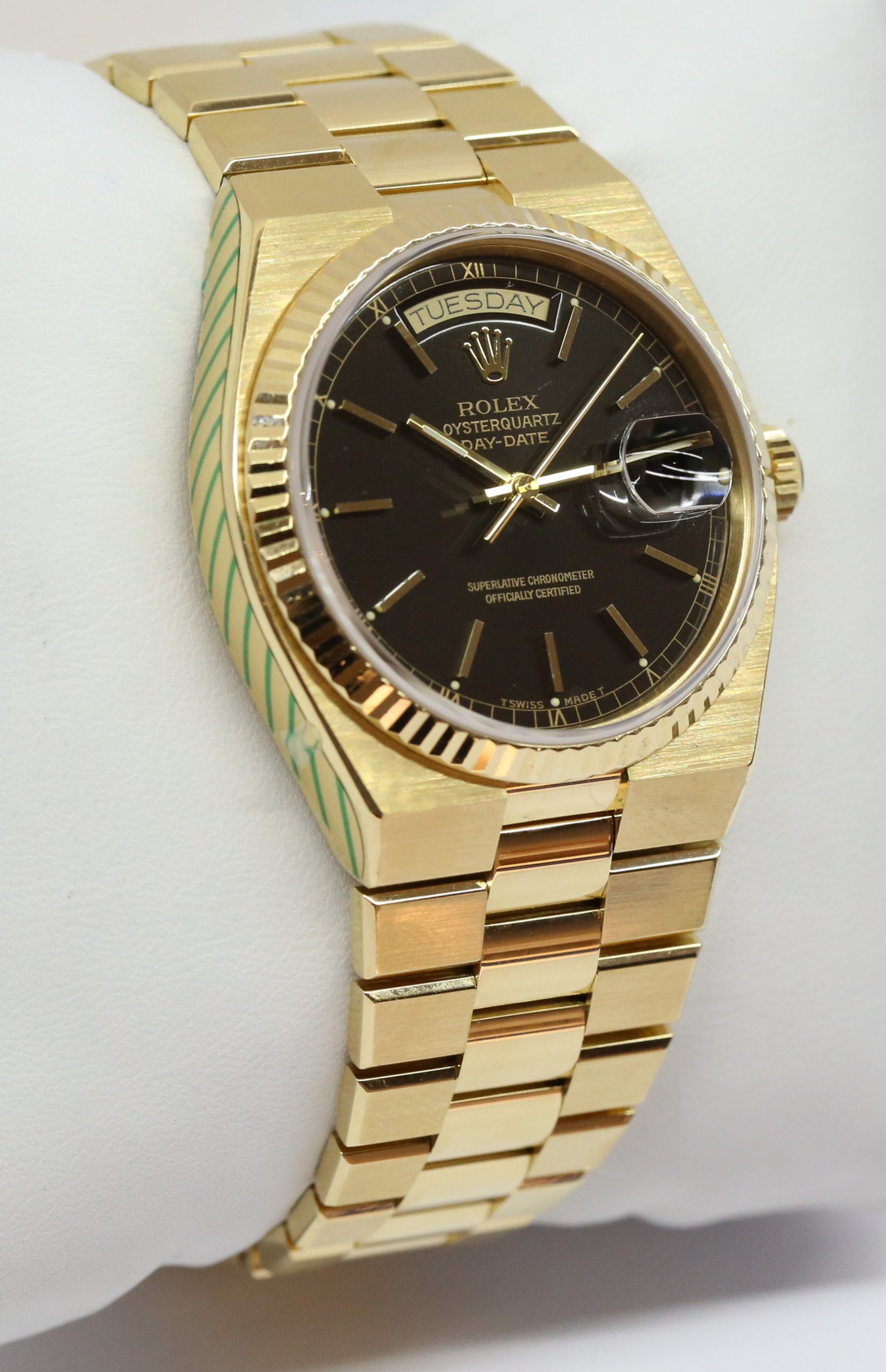 Rolex OysterQuartz Day Date 18ct Yellow Gold on Rolex Bracelet, Black Index Dial, Ref: 19018, Circa: 1986, Just Back From Rolex Service, Complete with Box & Papers - Image 4