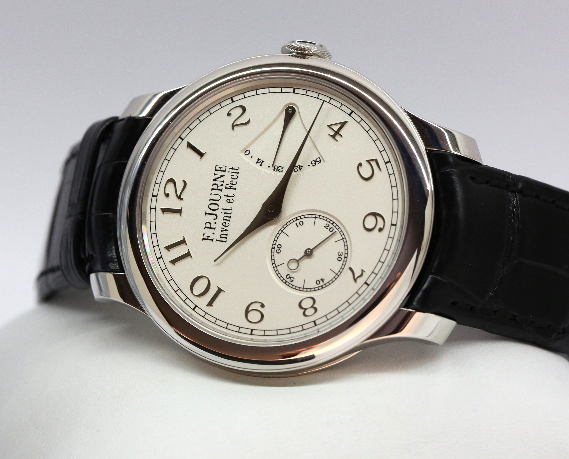 F.P Journe Chronometre Souverain in Platinum, Silver Arab Dial, on a FP Journe strap and Platinum Tang Buckle. Circa: 2020, Complete with Box & Papers - Image 3