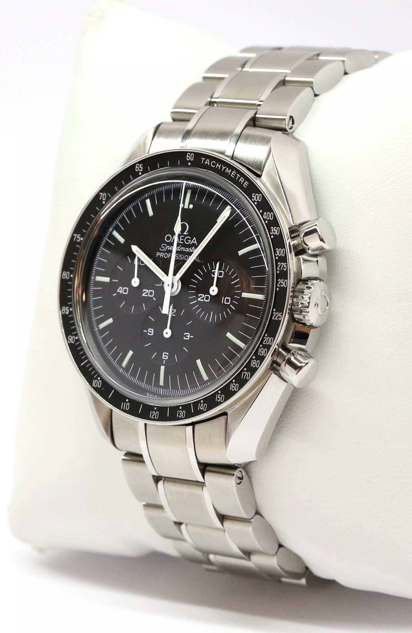 Omega Speedmaster Professional 42mm in stainless steel, Black index dial on a Omega stainless steel bracelet. Ref. 31130423001005, Complete with all Boxes and Omega Warranty cards, Circa: 2019 - Image 2