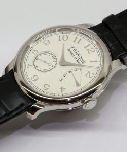 Alternative view of F.P Journe Chronometre Souverain in Platinum, Silver Arab Dial, on a FP Journe strap and Platinum Tang Buckle. Circa: 2020, Complete with Box & Papers