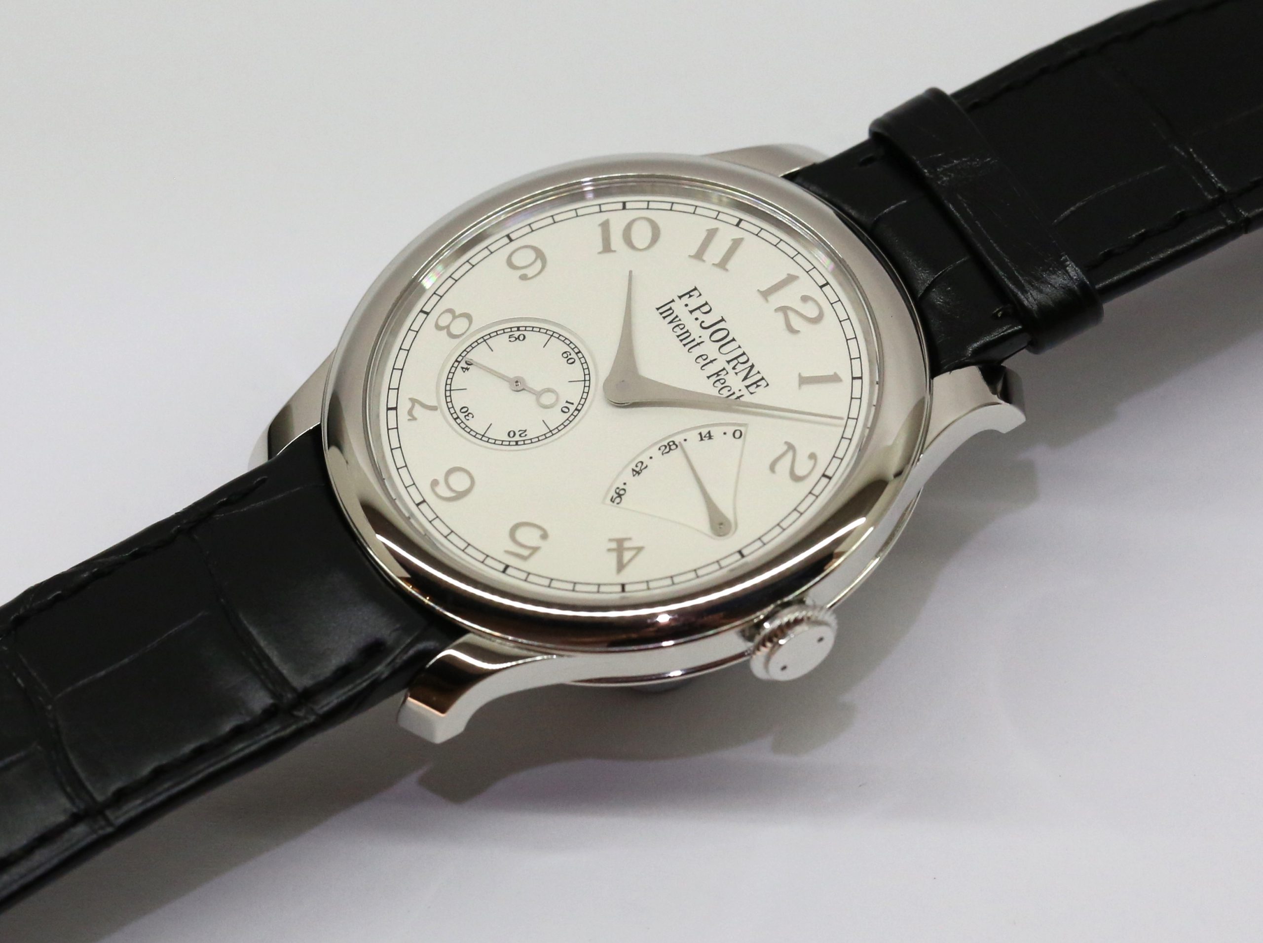 F.P Journe Chronometre Souverain in Platinum, Silver Arab Dial, on a FP Journe strap and Platinum Tang Buckle. Circa: 2020, Complete with Box & Papers - Image 2