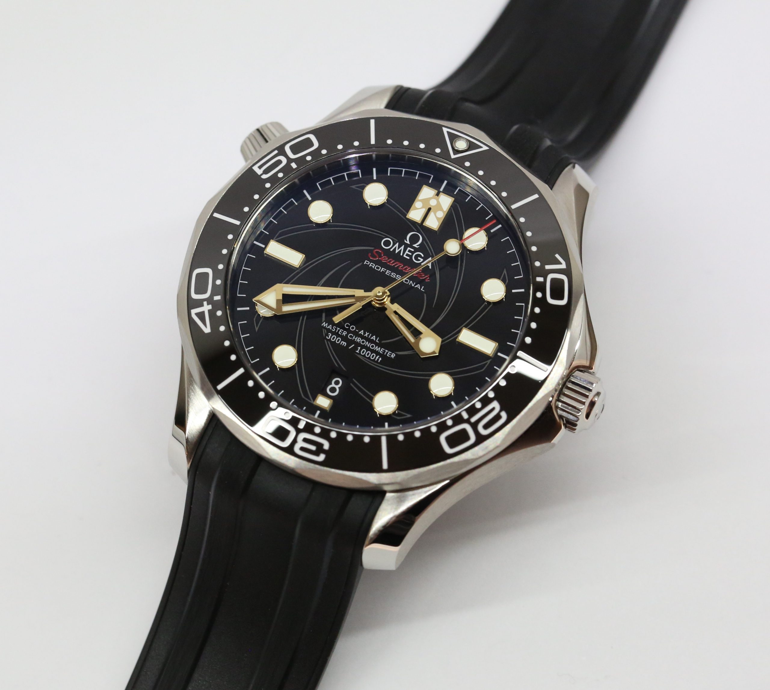 Omega Seamaster Professional 300m James Bond 007 Edition, Reference: 210.22.42.20.01.004, Circa: 2020, Complete with Box & Papers - Image 3