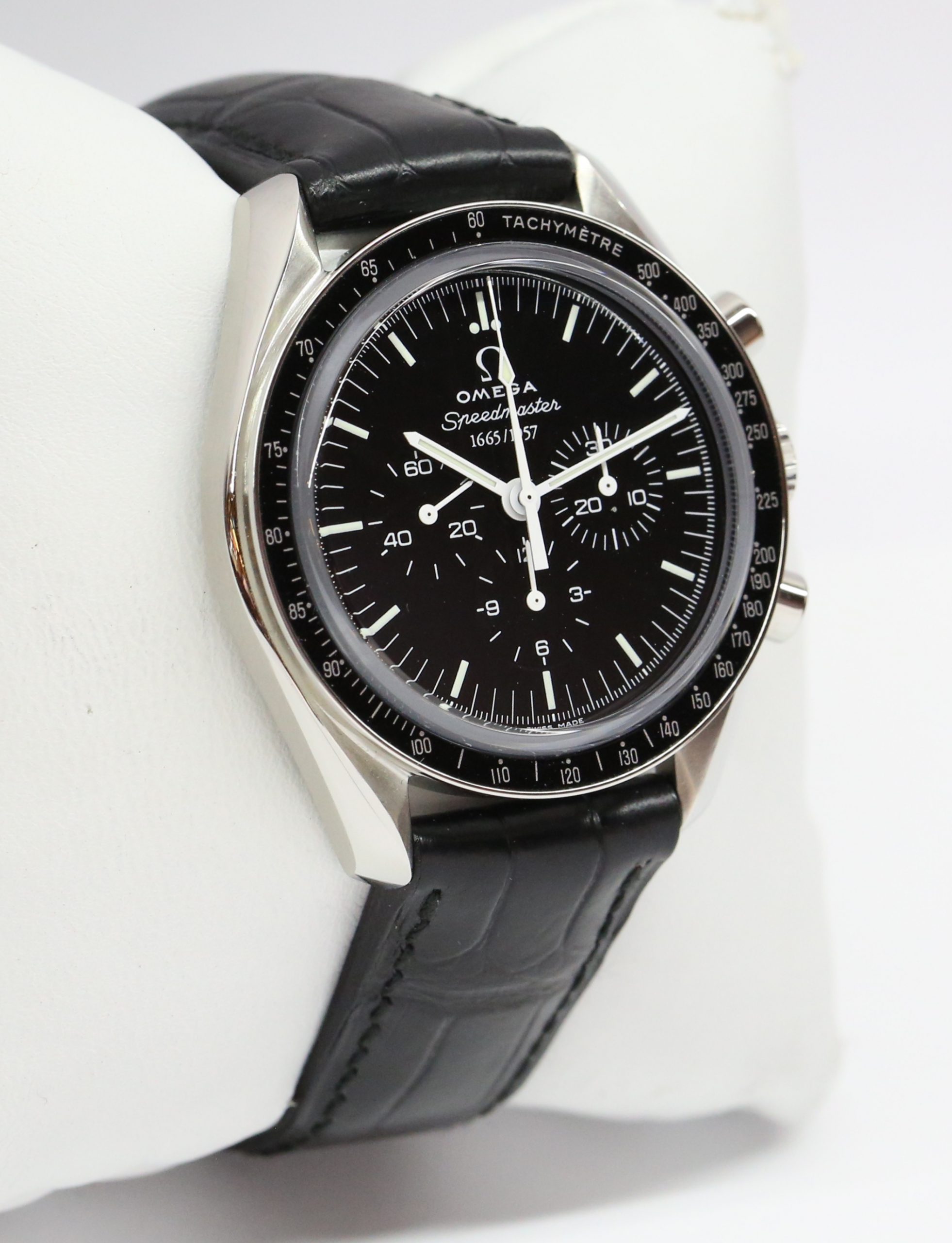 Omega Speedmaster in stainless steel, 50th Anniversary Limited Edition series of 1,957 Black index dial, on an Omega bracelet, Ref: 31133425001001 Ca. 01-06-2011 comes with tool kit, box and books. - Image 4