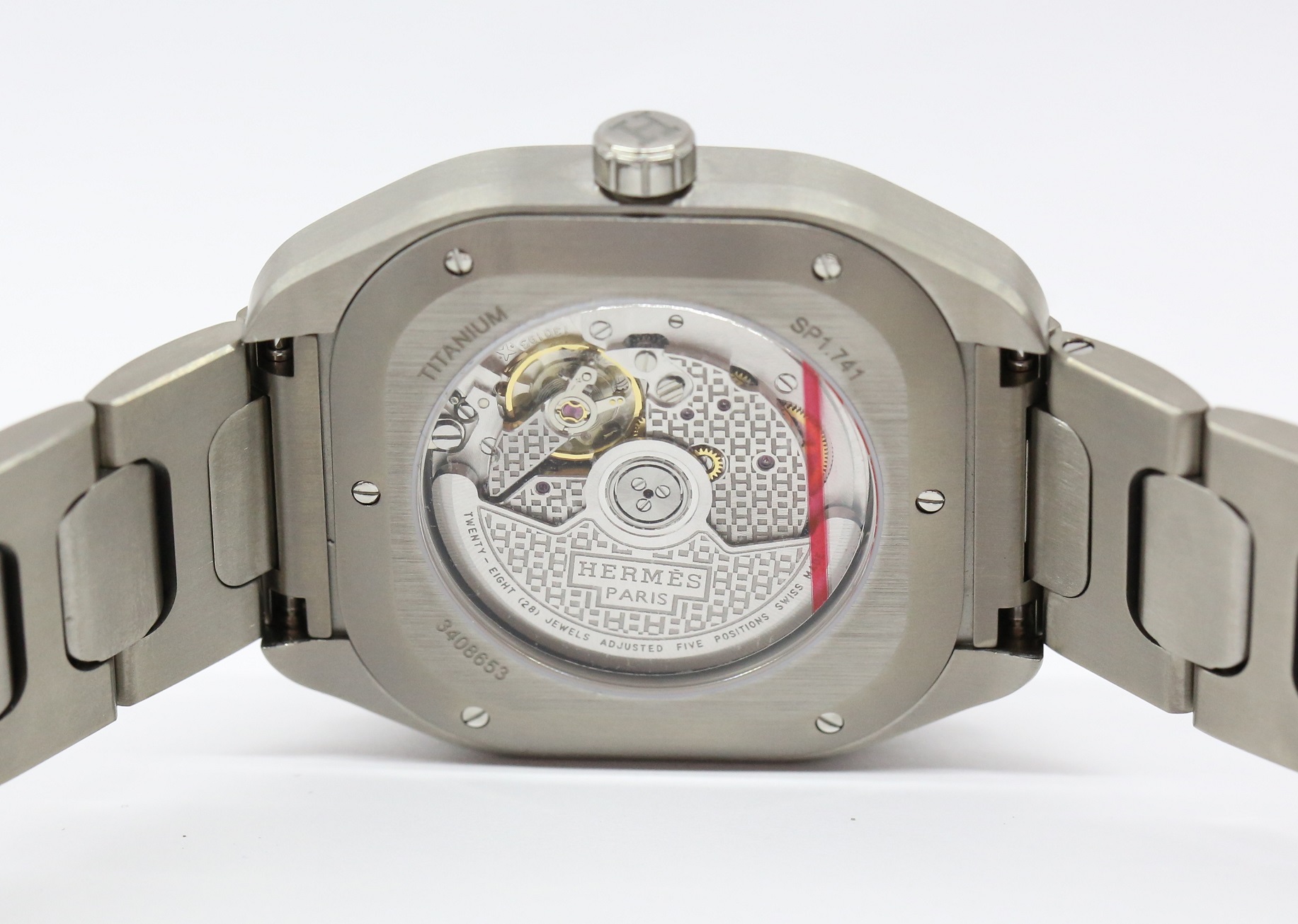 HERMÈS, H08 watch in Titanium, Gray / Black arab dial on a integrated titanium bracelet box and books, Ref: SP1.741, Circa: 2021 - Image 5
