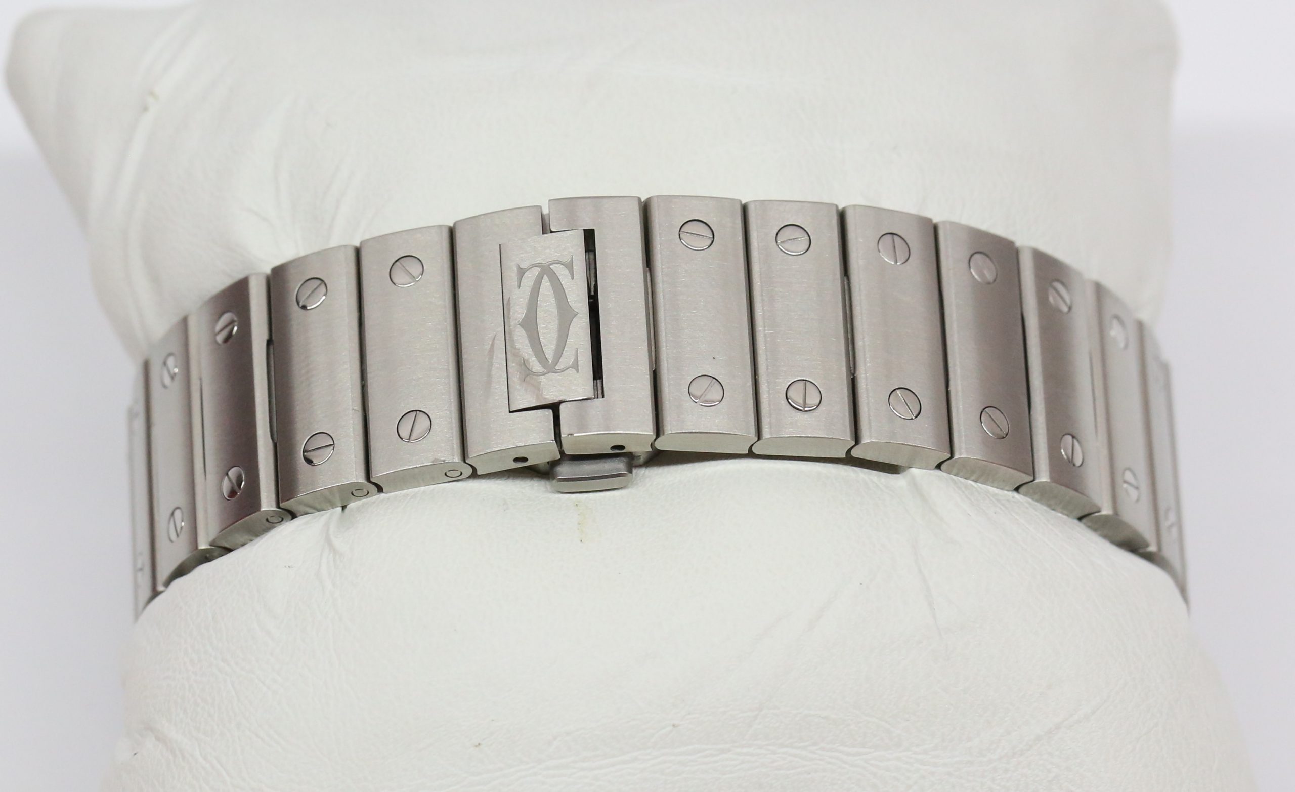 Cartier Santos de Cartier Large, Stainless Steel, White Roman Dial on Cartier Stainless Steel bracelet, with addtional Cartier Calfskin Leather Strap and Cartier Folding Buckle Reference: WSSA0018, Ca, 2022, Box and Papers - Image 5