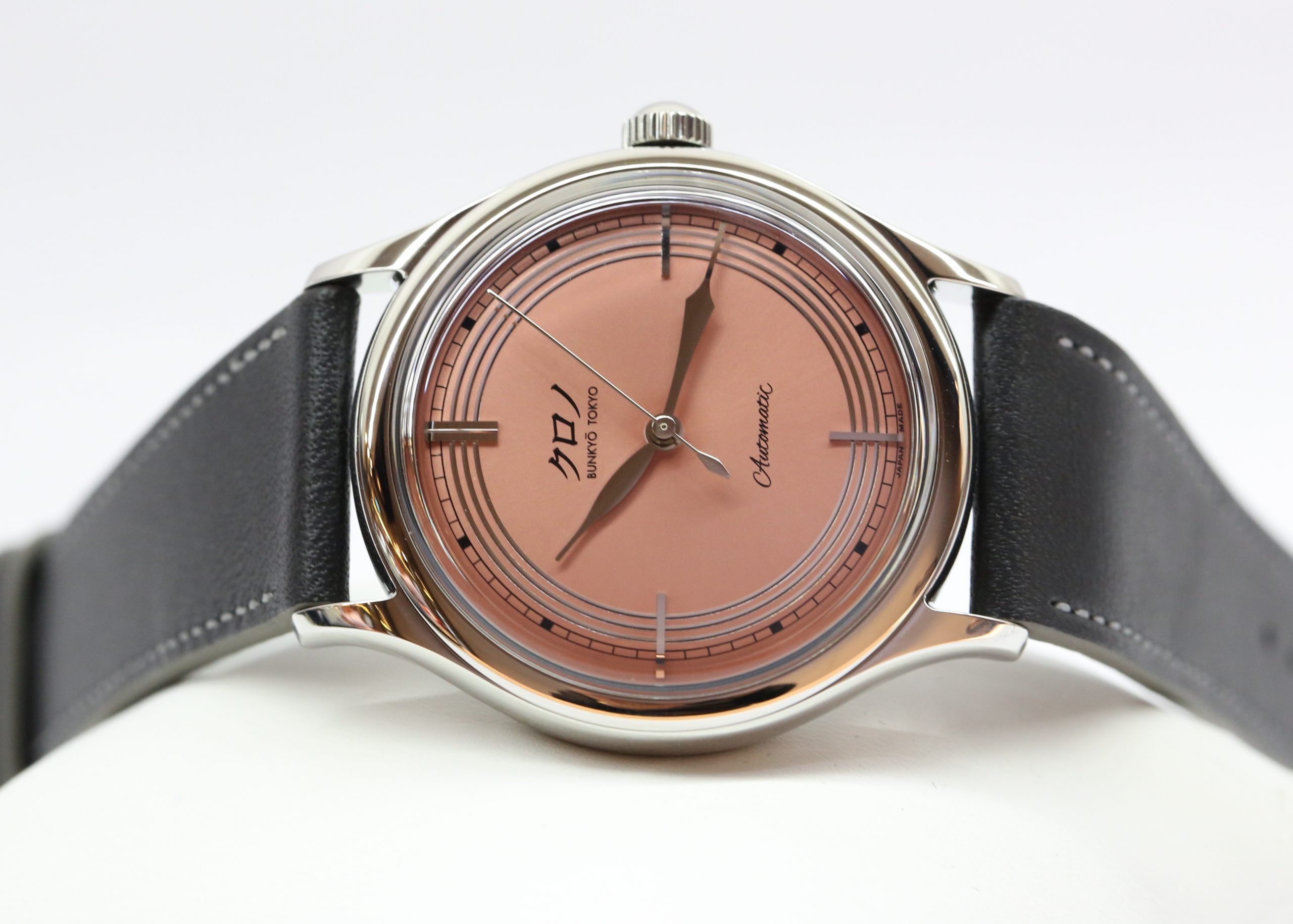 Kurono Tokyo Toki with Salmon Index Dial in Stainless Steel 37mm Circa: 2021 on Strap Complete with Box and Papers - Image 3