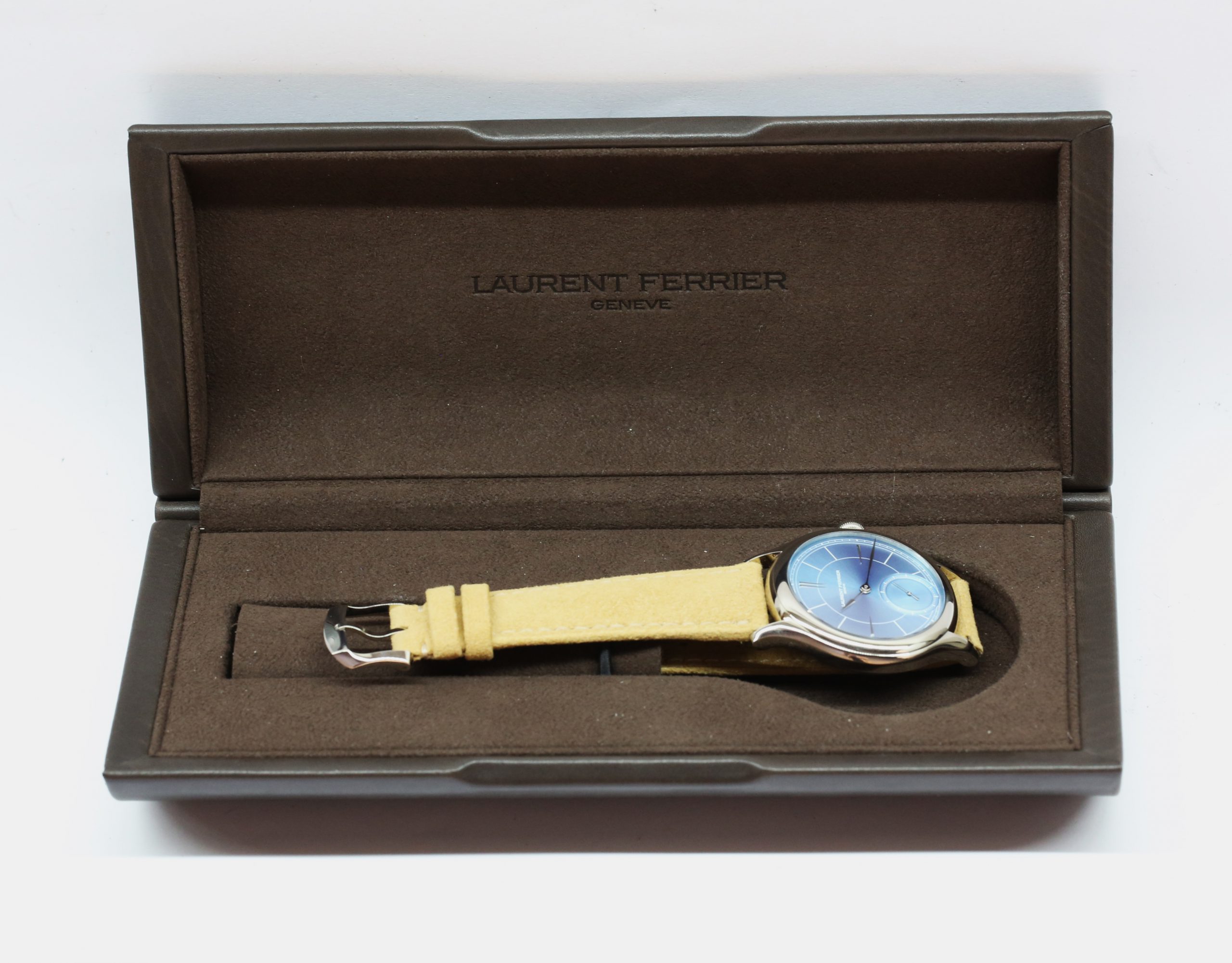 Laurent Ferrier Classic Micro-Rotor Ice Blue, 18ct White Gold on Laurent Ferrier Beige Suede Strap, Ref: FBN229.01, Circa 2022, Complete with Box & Papers - Image 10