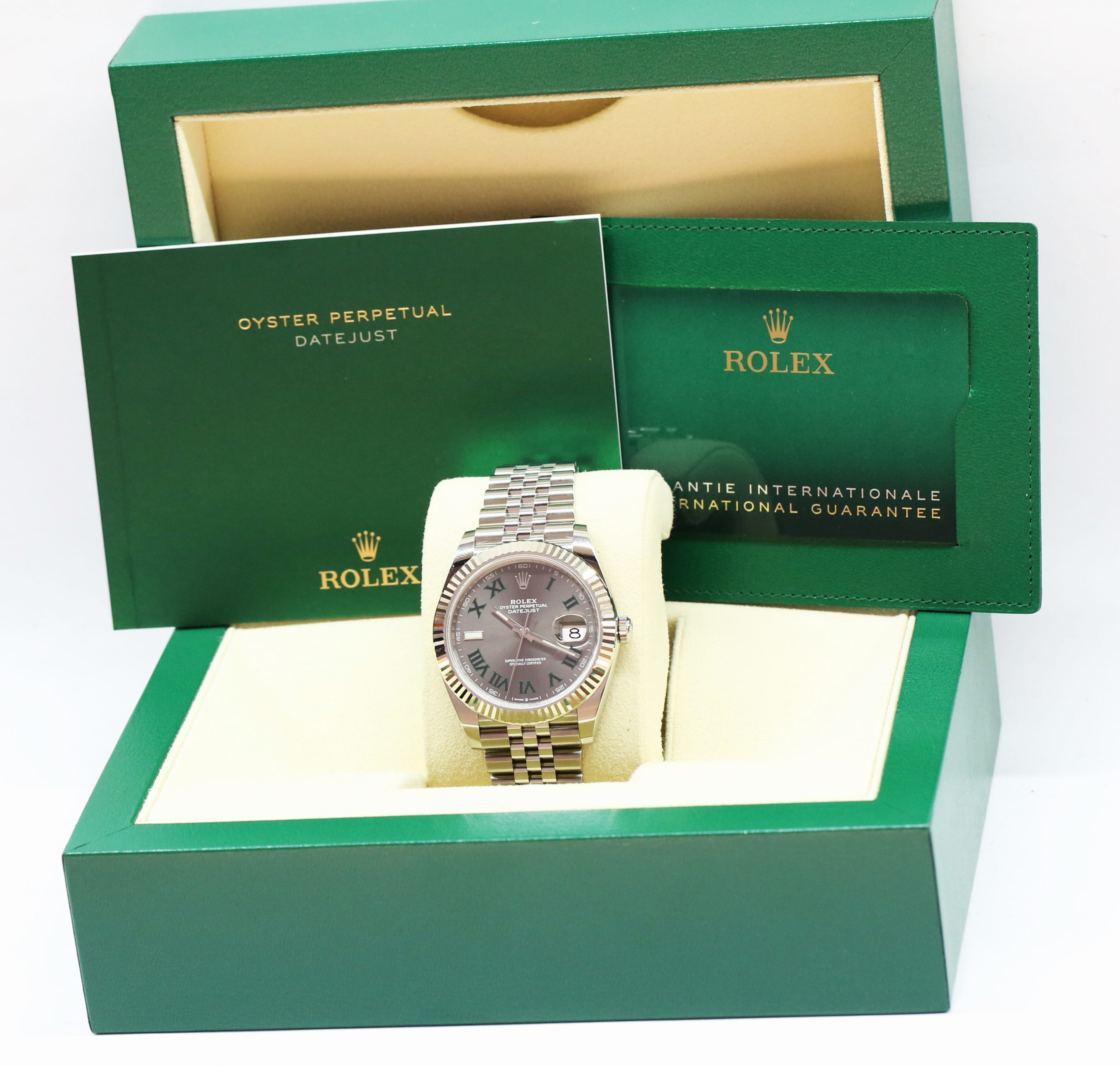 Rolex Datejust 41, Stainless Steel with 18ct White Gold Fluted Bezel, Wimbeldon Dial, on Rolex Jubilee Bracelet, Reference 126334, Circa: 2021, Complete with Box & Papers - Image 7