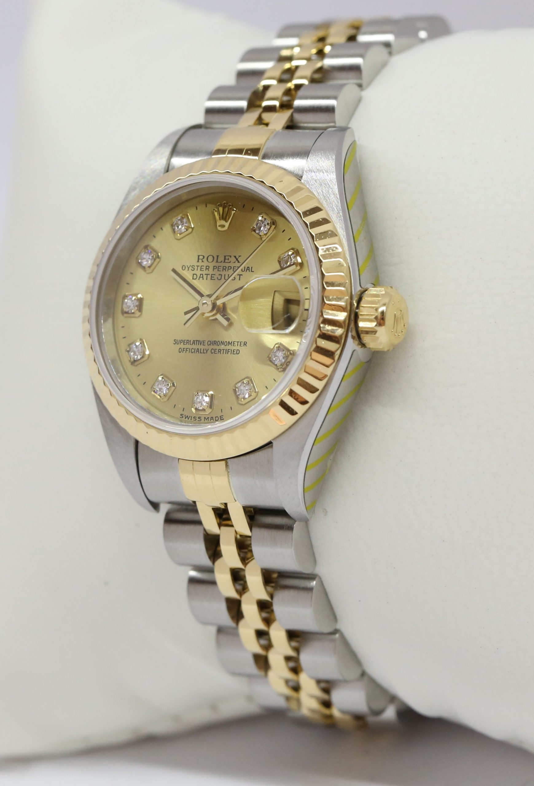 Rolex Oyster Perpetual Lady Datejust 26 in Stainless Steel and 18k Yellow Gold on steel & gold Jubilee bracelet with a champagne diamond dial, Ref: 79173, Circa: 2000, Complete with Box & Papers, Just Returned From a Rolex Service - Image 2
