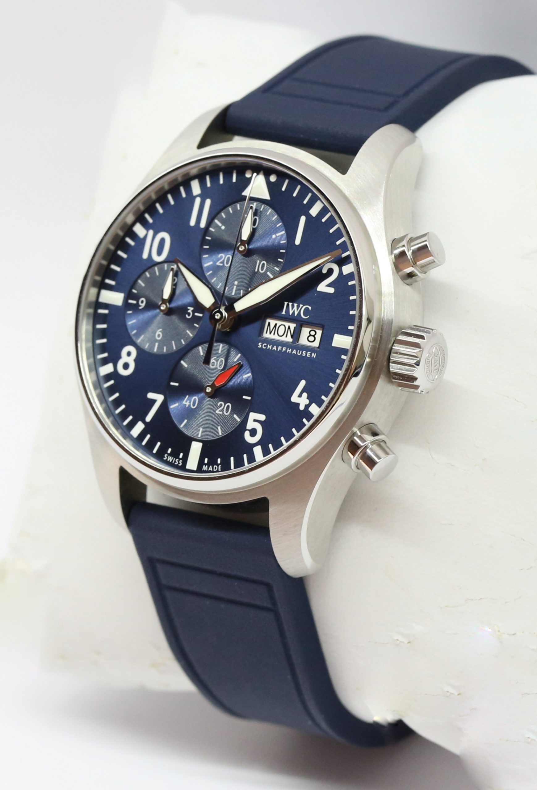 IWC Pilots Chronograph, 41mm Stainless Steel Chronograph, Blue Dial on Blue Rubber IWC Strap, Ref: IW388101, Circa: 2021, Complete with Box & Papers - Image 2
