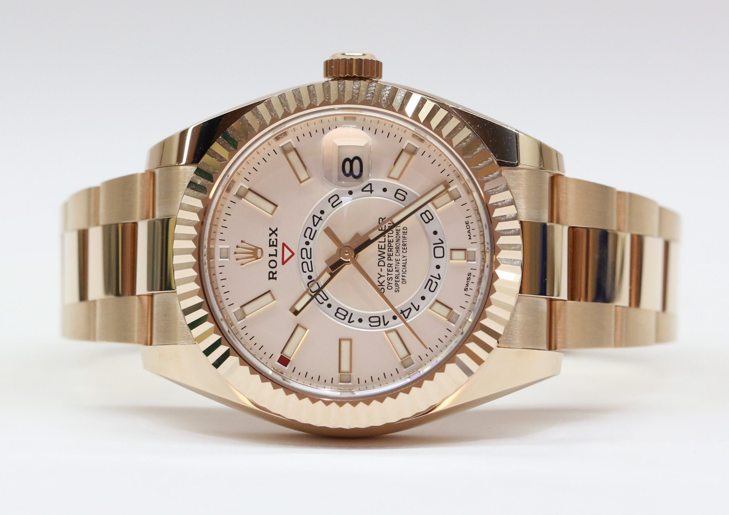 Rolex Oyster Perpetual Skydweller in 18ct Everose Gold with white Index Dial on Rolex Oyster Bracelet in 18ct Eversoe Gold Ref. 326935, Complete with Box and Papers - Image 3