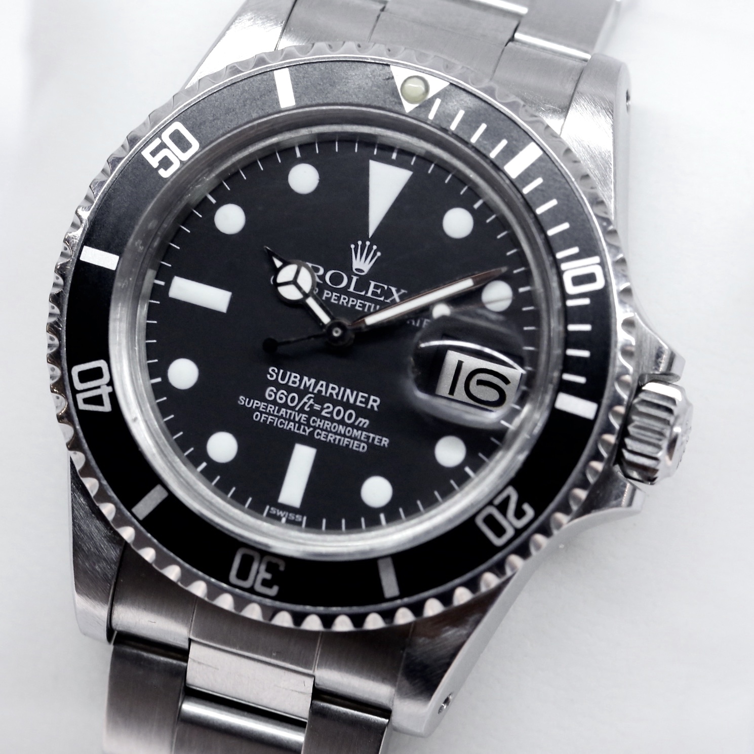 Rolex Submariner Date Ref 1680, 5mil serial number, Ca 1977, plexiglass, matt dial. - Image 10