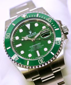 Rolex Submariner Date Hulk (green bezel & dial)  case ref 116610LV 2019 full set.