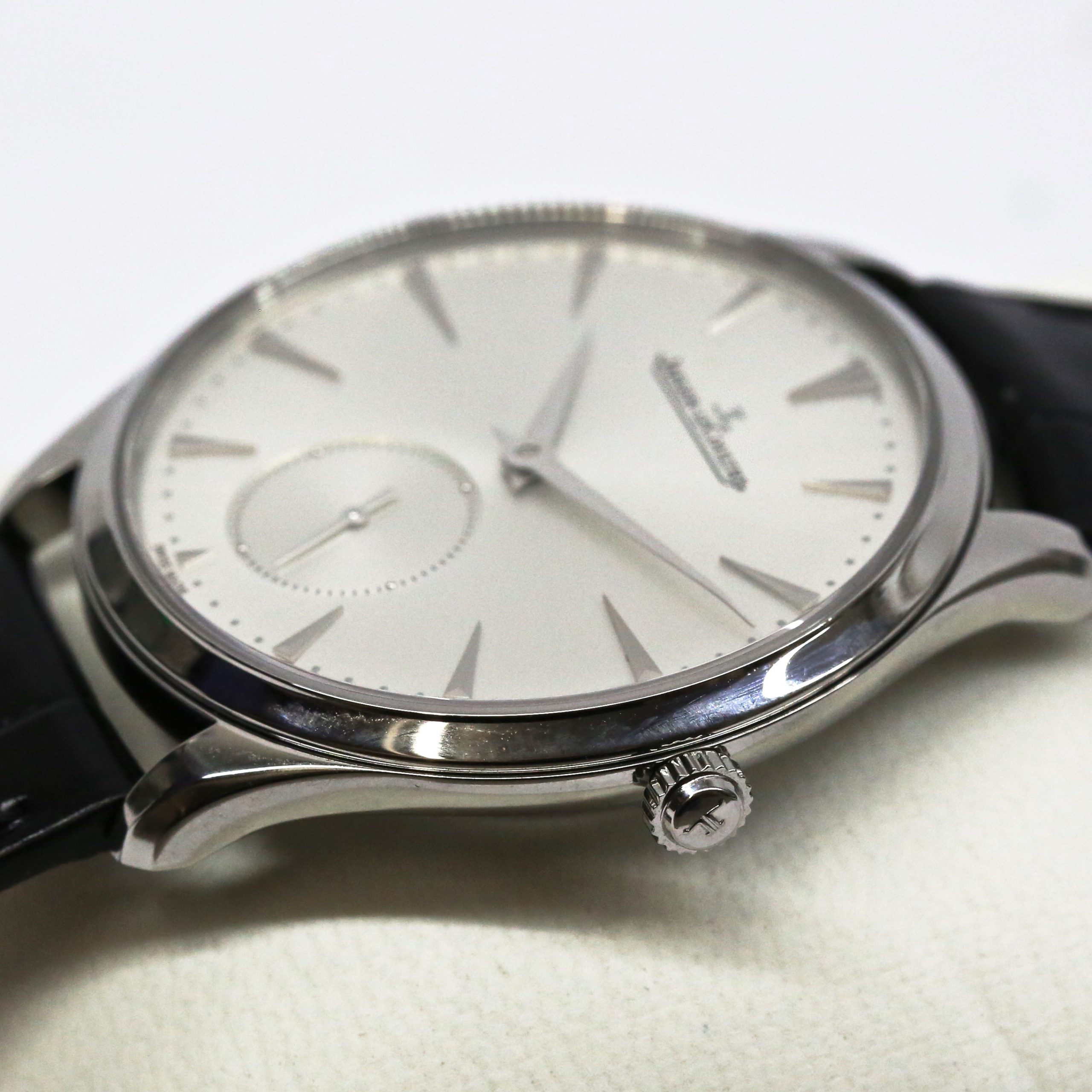 Jaeger Le Coultre Ultra Thin automatic Ref Q1278420, sold new in 2015, just serviced with new strap, $8,800(AUD) in GST - Image 7