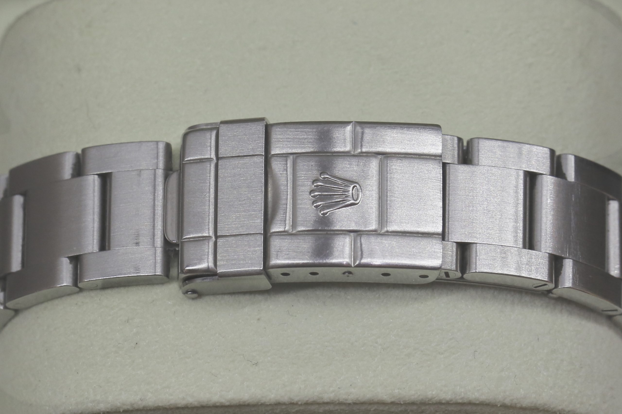 Rolex Explorer 2 GMT, Stainless Steel, Black Index Dial on Rolex Oyster Bracelet, Reference: 16570, Circa: 2008/9, with Box & book - Image 5