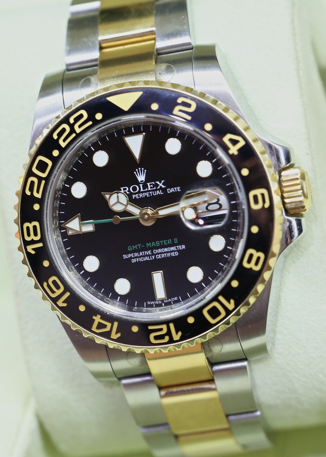 Rolex Oyster Perpetual GMT Master II in Rolex Oystersteel and 18ct Yellow Gold, Ref 116713LN Dec 2008, full set Box and Paper. - Image 2