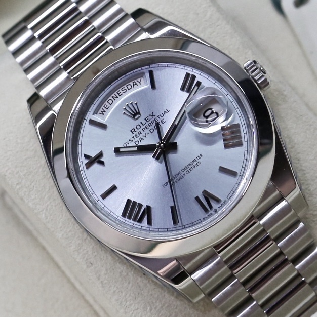 Rolex Oyster Perpetual Day-Date 40 in Platinum with Ice Blue Roman dial, on a Platinum President Bracelet Ref 228206. Ca. 2018, Complete with Box, Book and Rolex Warranty Card.