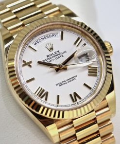 Rolex Oyster Perpetual Day-Date 40 in 18ct Yellow Gold, White Roman Dial, 18ct Yellow Gold Rolex Presidential bracelet, Ref. 228238, Ca. 2020