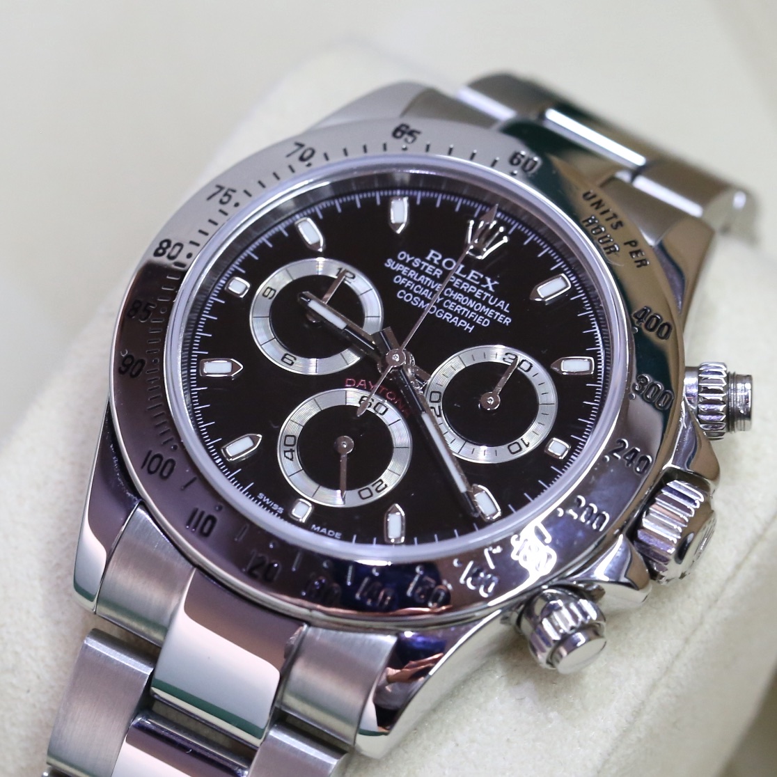 Rolex Oyster Perpetual Cosmograph Daytona Ref 116520, stainless steel Sold new in 2005 with box and papers. - Image 3
