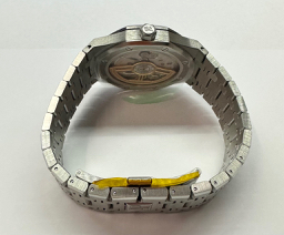 Audemars Piguet Royal Oak Blue Dial stainless steel, Ref 15500ST.OO.1220ST.01, Ca 2020, full set B&P - Image 5