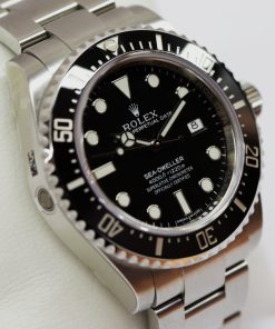 Rolex Oyster Perpetual Seadweller 4000, case reference 116600, full set, never worn, April 2016.