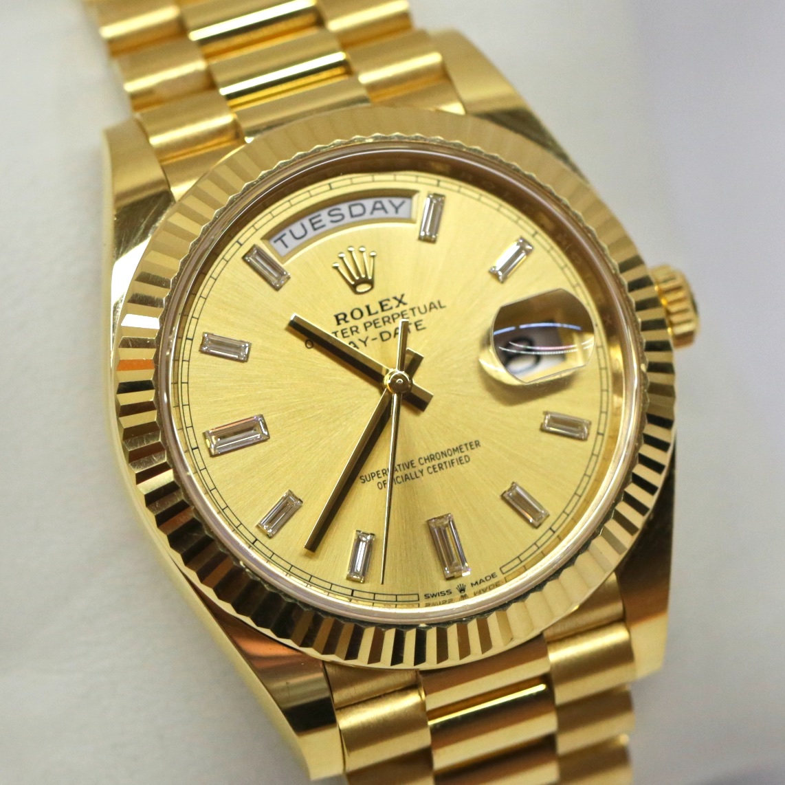 Rolex Oyster Perpetual Day-Date 40 in 18ct Yellow Gold, Champagne Dial with Factory set Baguette Diamonds, 18ct Yellow Gold Rolex President bracelet, Ref. 228238, Ca. 2020 - Image 5