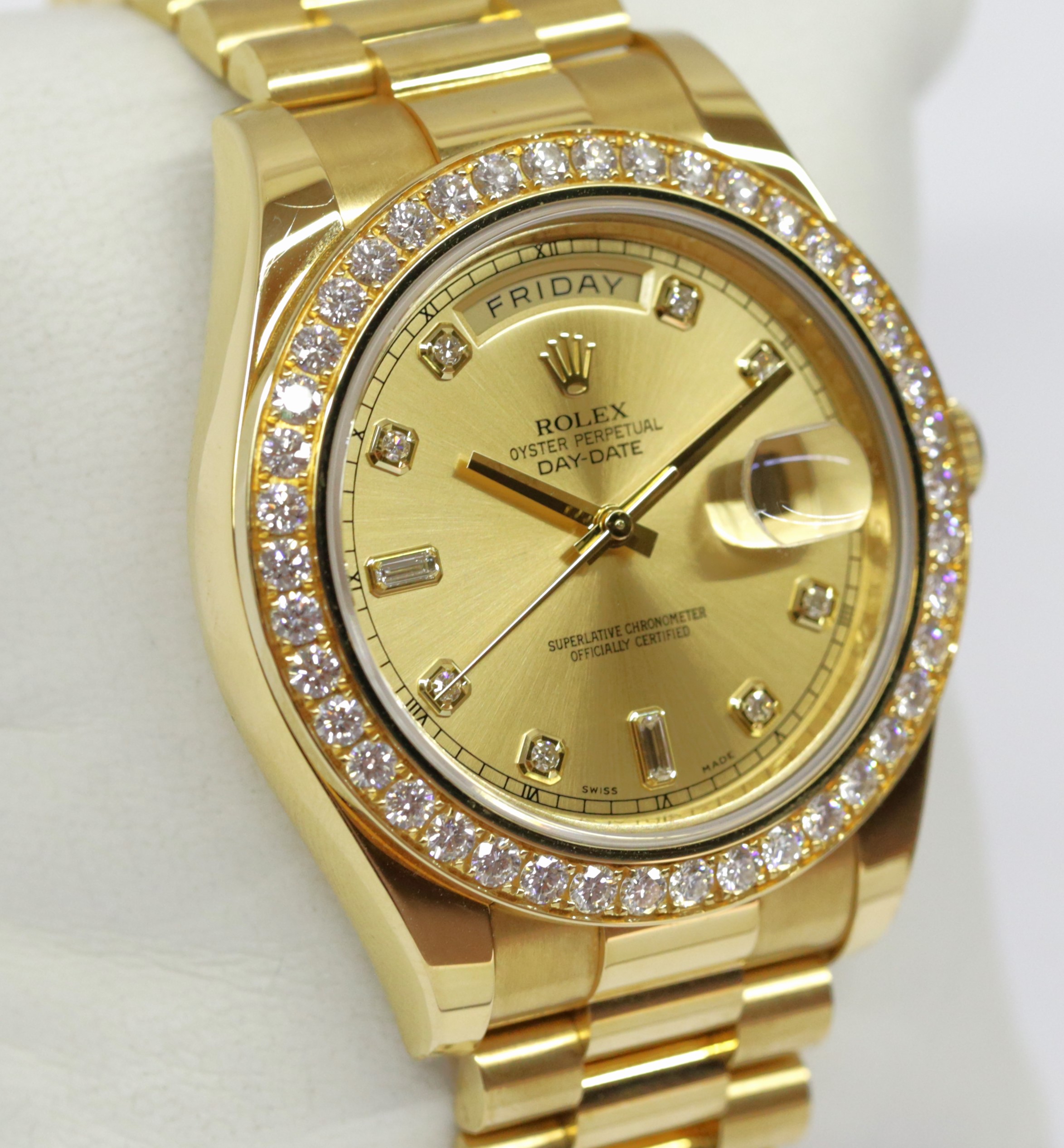Rolex Oyster Perpetual Day-Date II in 18ct Yellow Gold on a 18ct Yellow Gold President Bracelet, Champagne diamond dial and factory Diamond bezel , Reference: 218348, Ca. 2010, complete with box, book and Rolex Warraty card. - Image 3